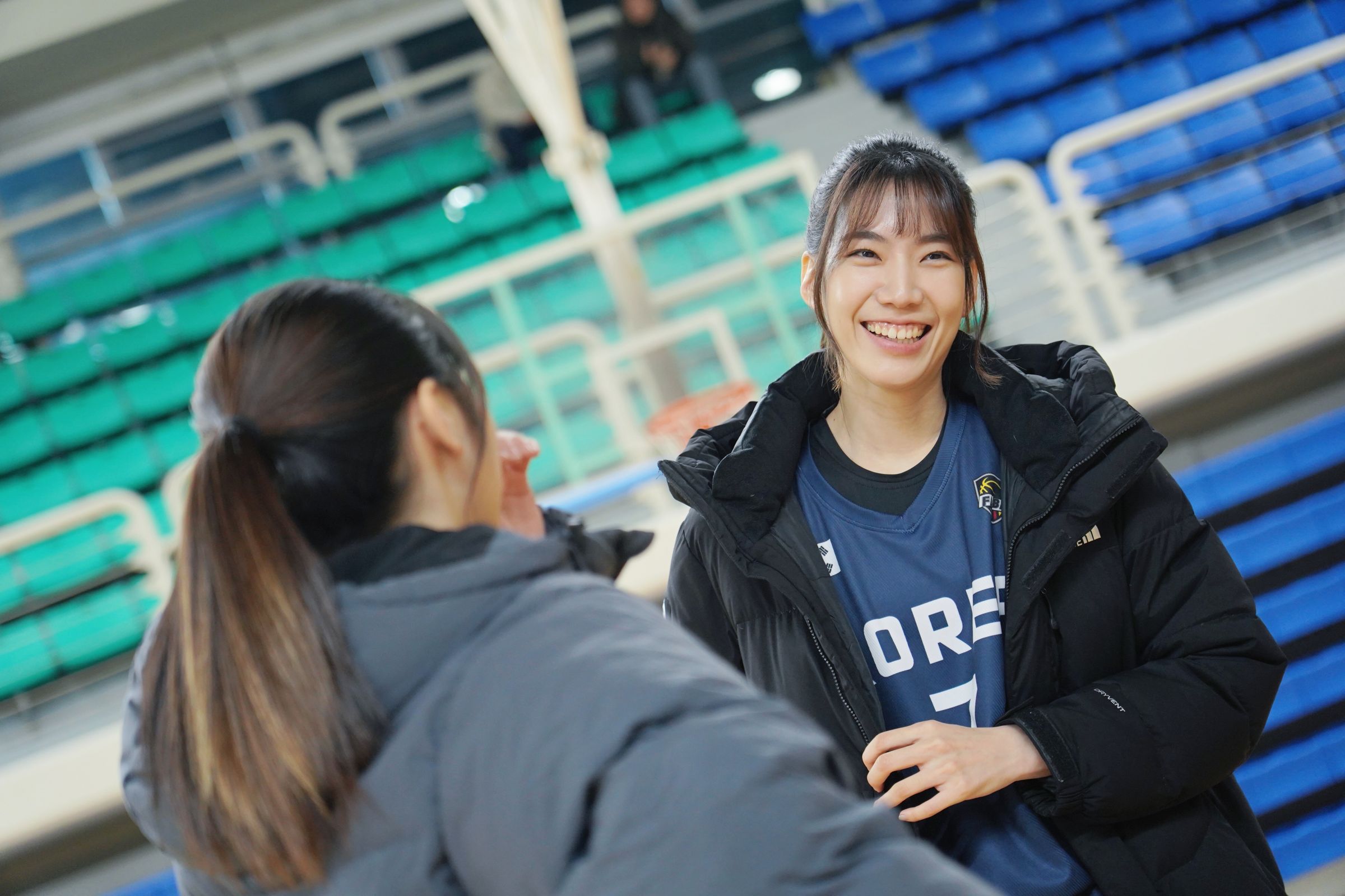 女籃選手梁智英第一次拍戲獻給《女孩上場2》。(客家電視台/魔幻時刻電影)