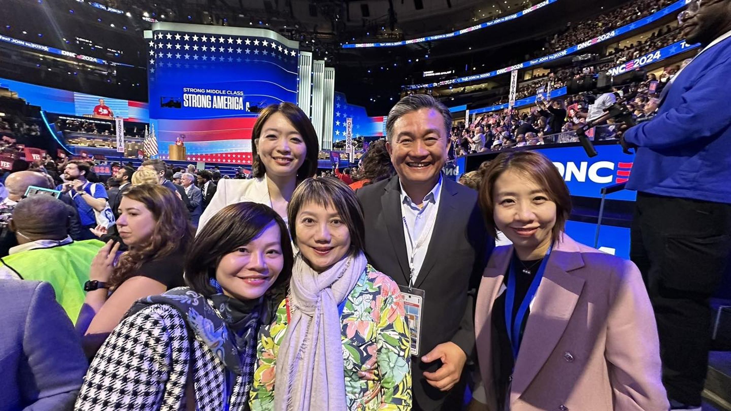 民主黨全代會將對台6保證也納入黨綱,王定宇等人認為這是對台政策的重要宣示。(翻攝自范雲臉書)