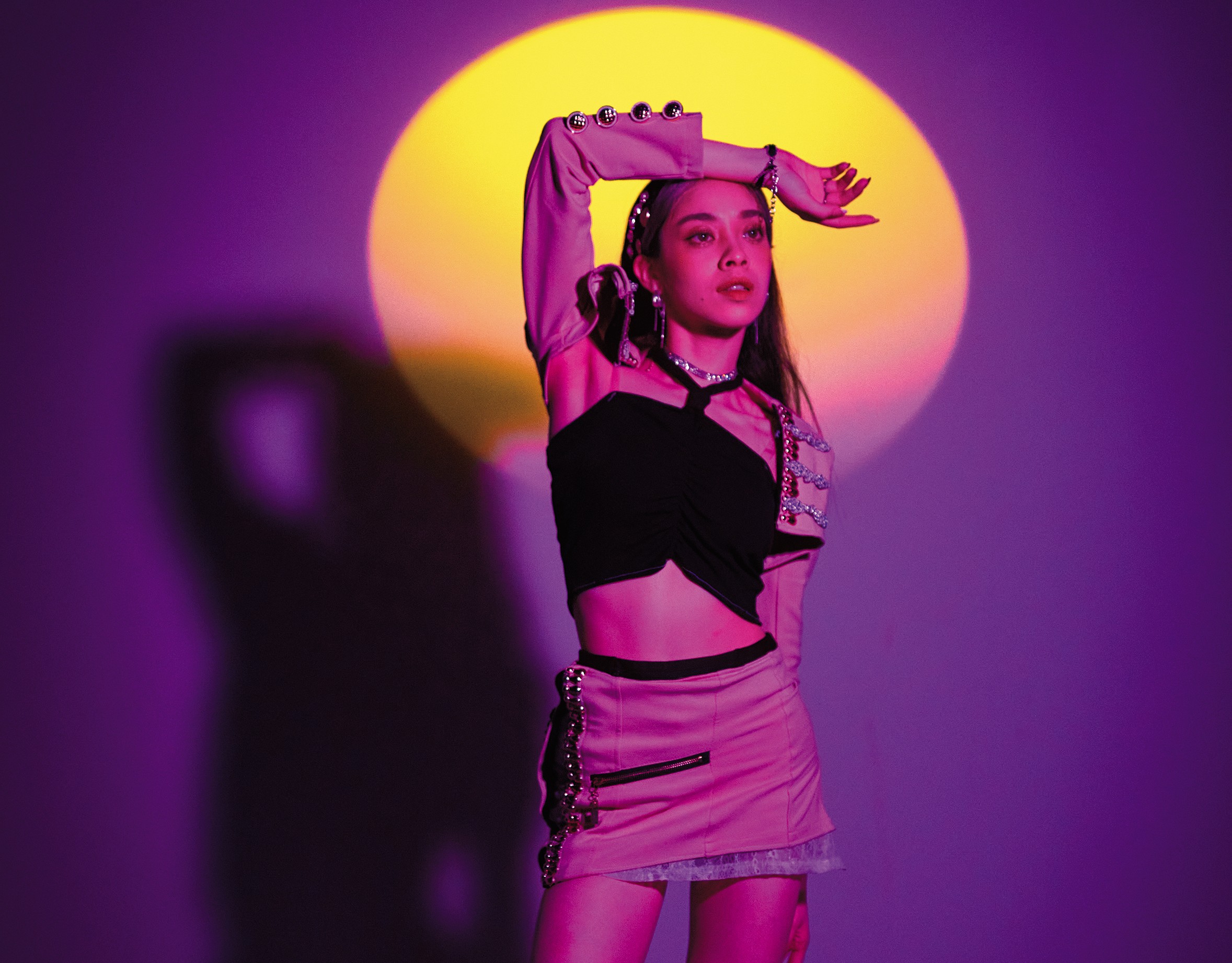 日光之橙的Phoebe在泰國長大,高中畢業回到台灣考取台灣大學。