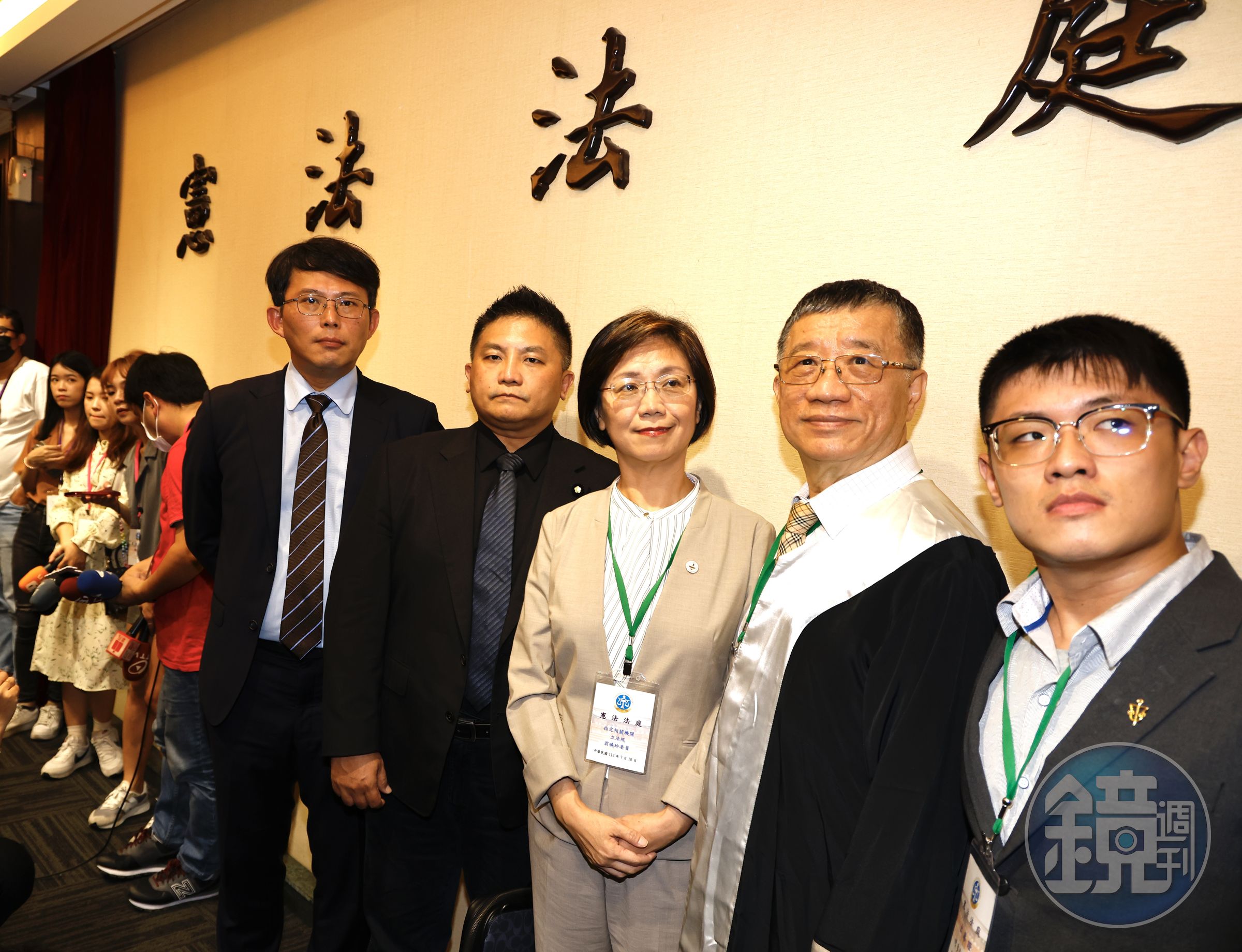 憲法法庭於今日開庭審理針對國會職權修法是否准予暫時處分,圖為出席之國民黨代表與黃國昌。