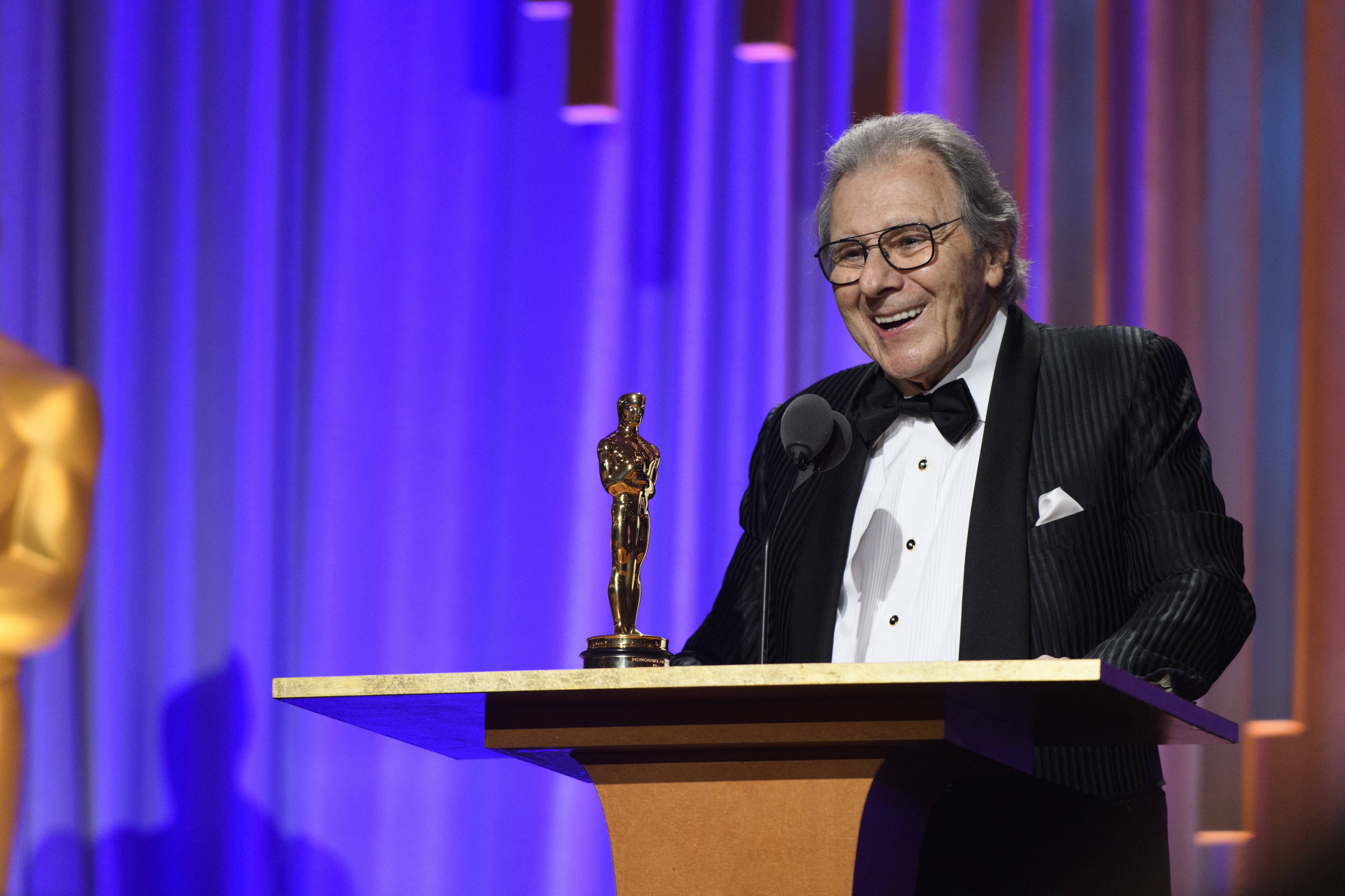 拉羅西夫林在2018年領取奧斯卡榮譽獎。（Richard Harbaugh攝 ／ ©A.M.P.A.S.）