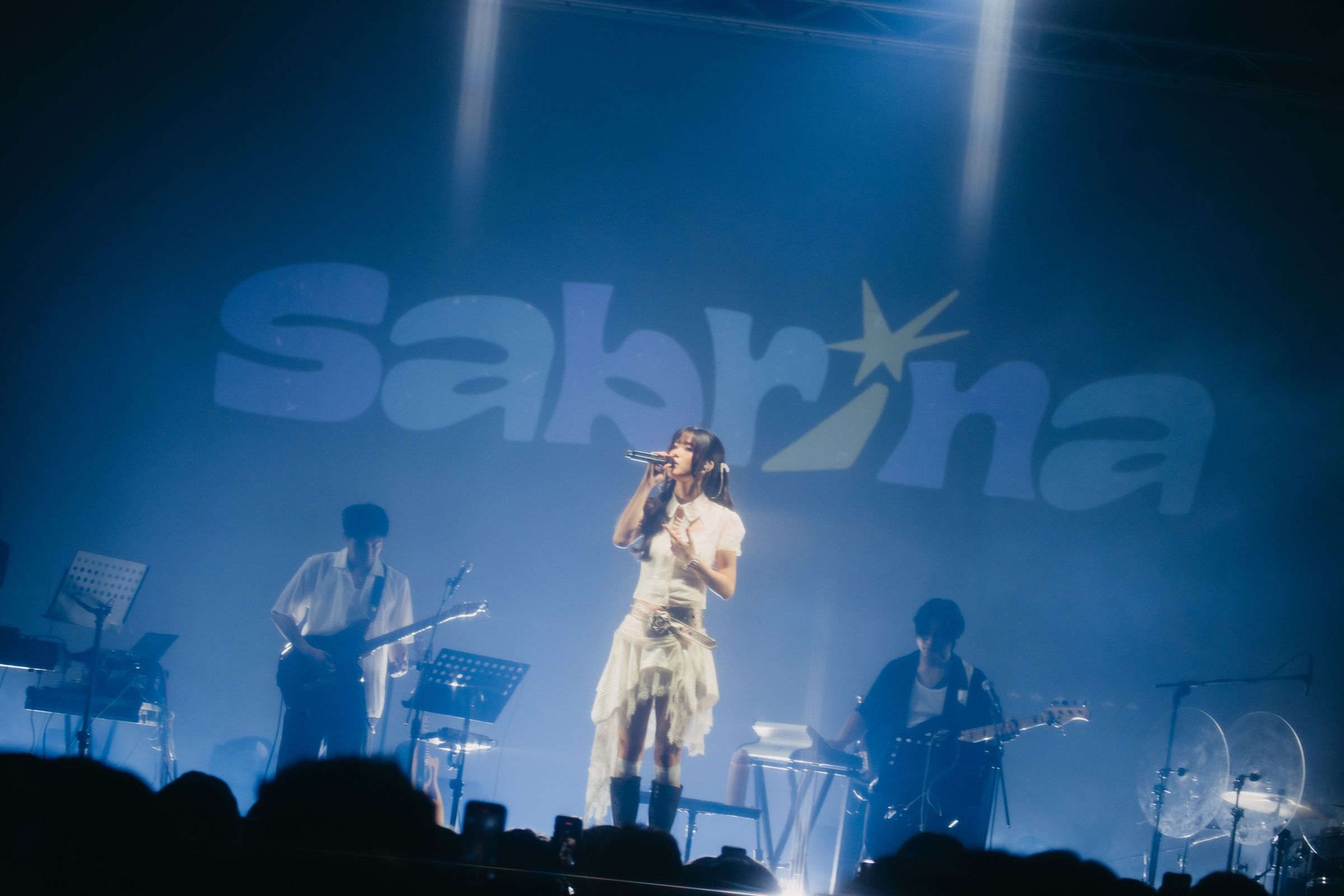 新生代創作歌手Sabrina胡恂舞在台中完成《花皮Florskyn》演唱會最終站。（圖／環球音樂提供）
