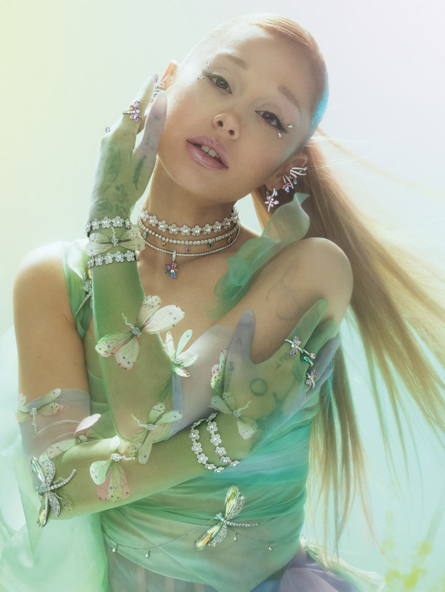 Ariana Grande示範全新Ariana Grande x Swarovski Capsule系列。（SWAROVSKI提供）
