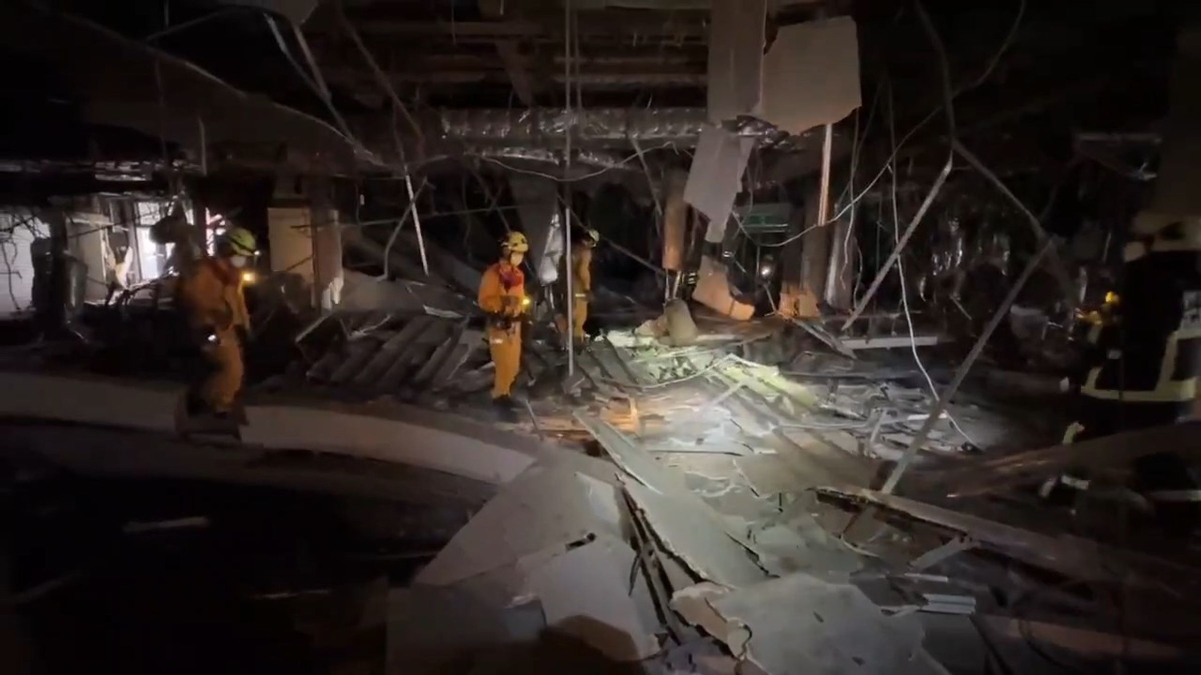 台中新光三越發生氣爆事件,造成4人死亡、37人受輕重傷,其中有6人仍在加護病房。(台中市政府提供)