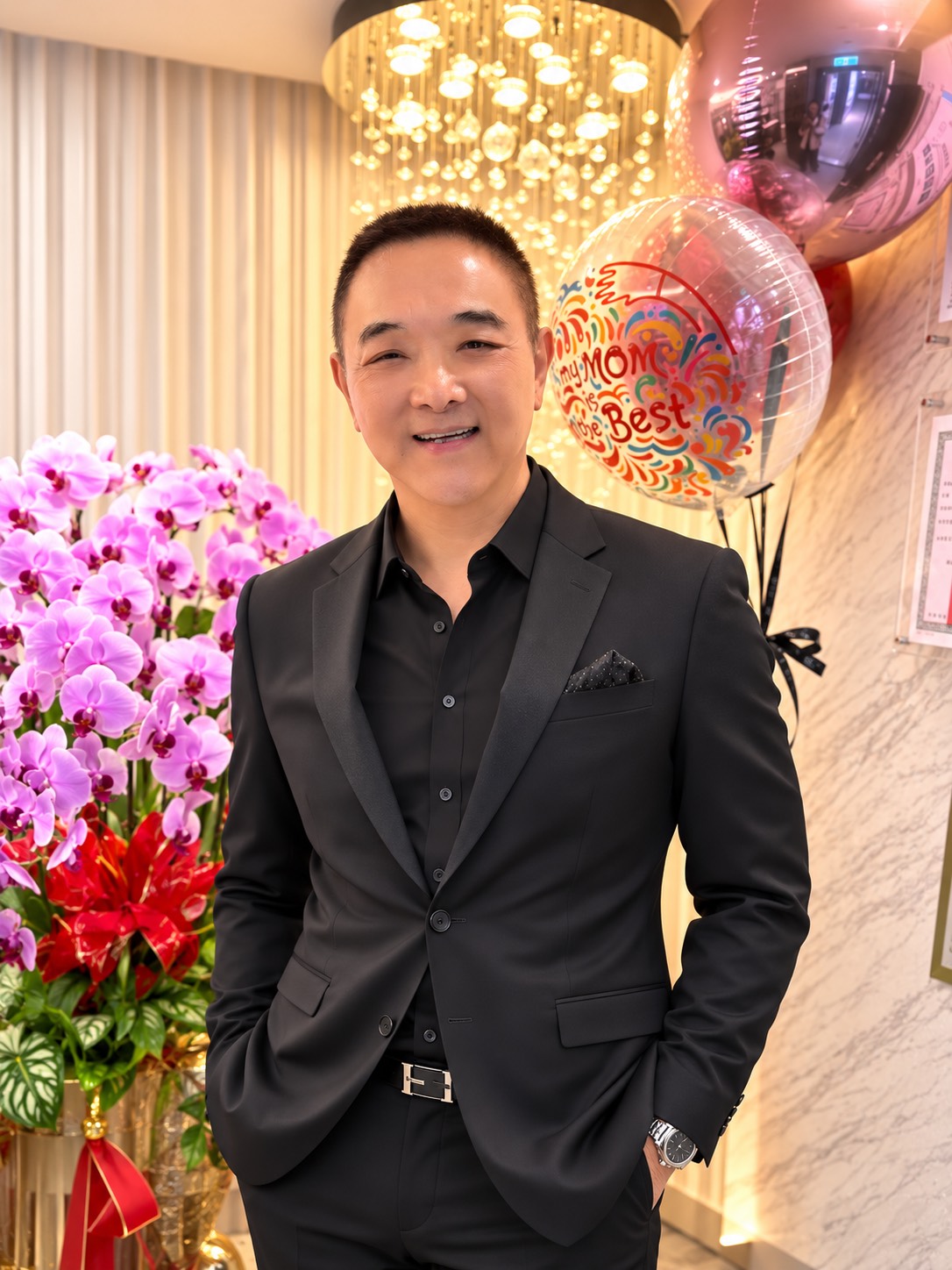 小亮哥拉皮凍齡 老婆氣臉比我還緊