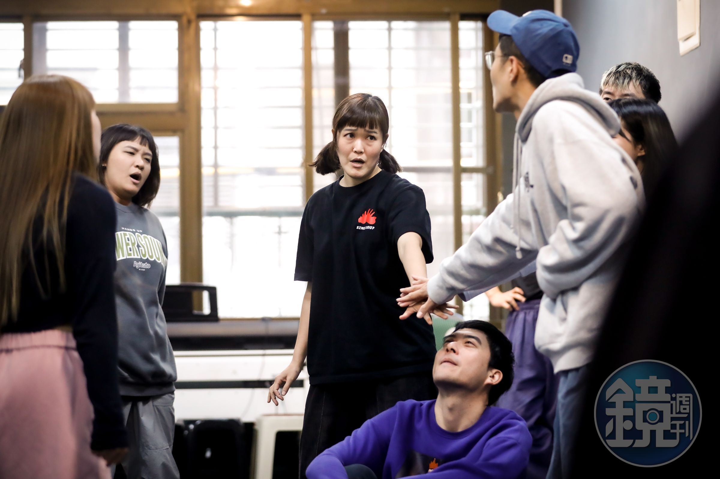 台灣原創音樂劇《勸世三姊妹》一月底登上紐約百老匯舞台，演員為此密集排練。（躍演提供、記者劉鴻昌攝影）