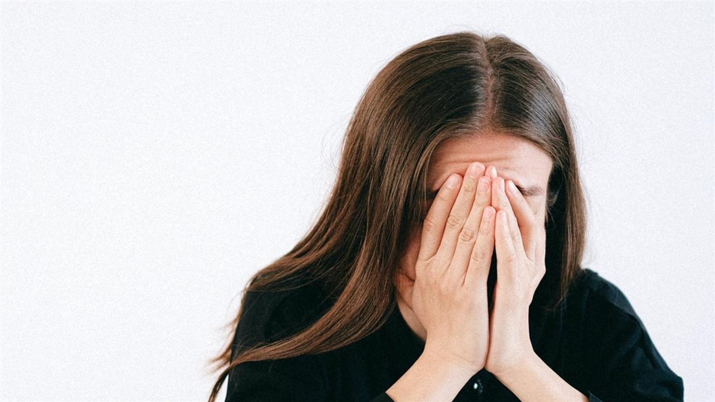 一行動不便女子遭男網友誘騙外出，連續二天遭對方性侵4次。（翻攝pexels）