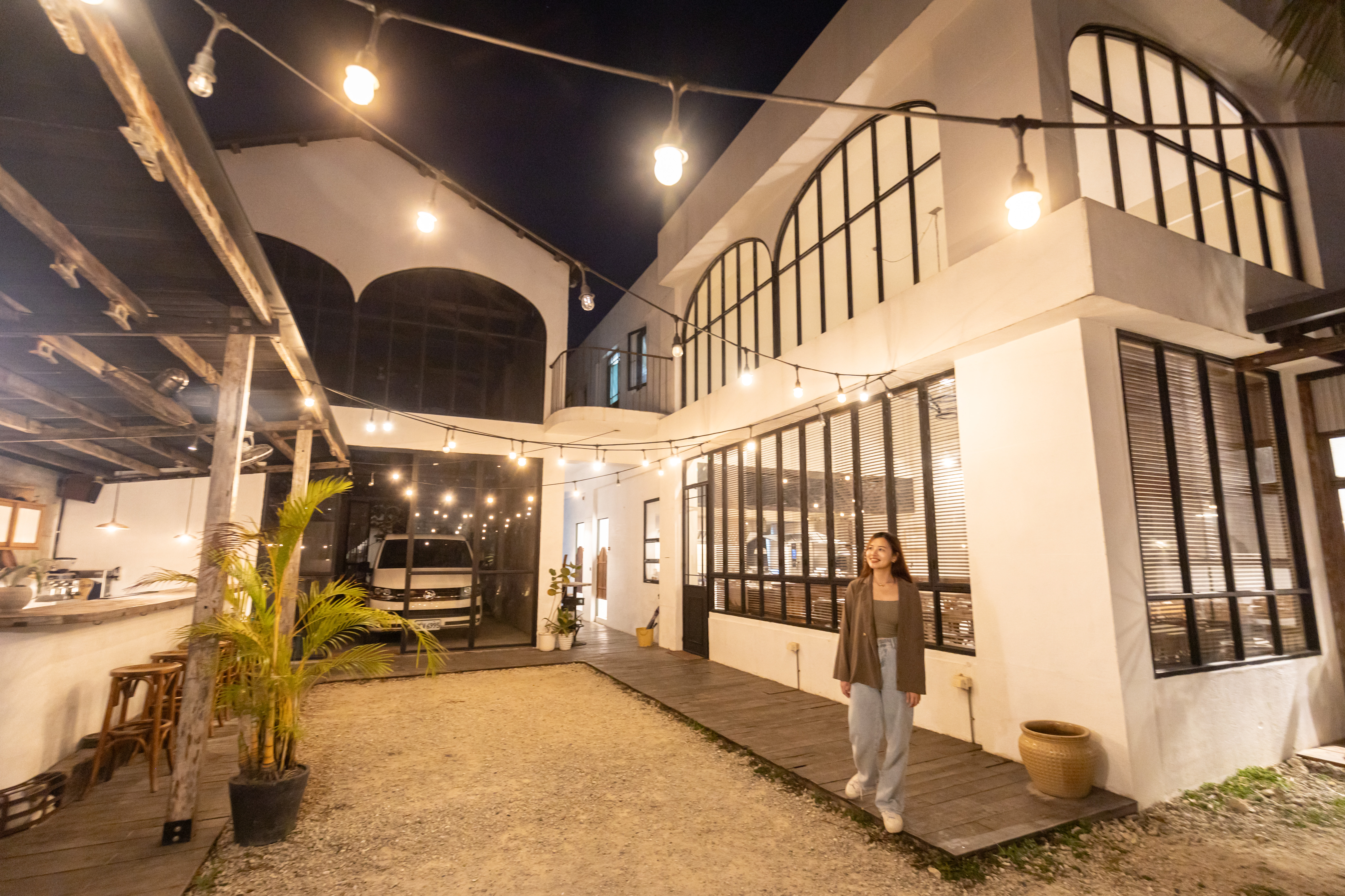 充滿度假氛圍的餐酒館波波俱樂部是「波波廚房」的第二間店。