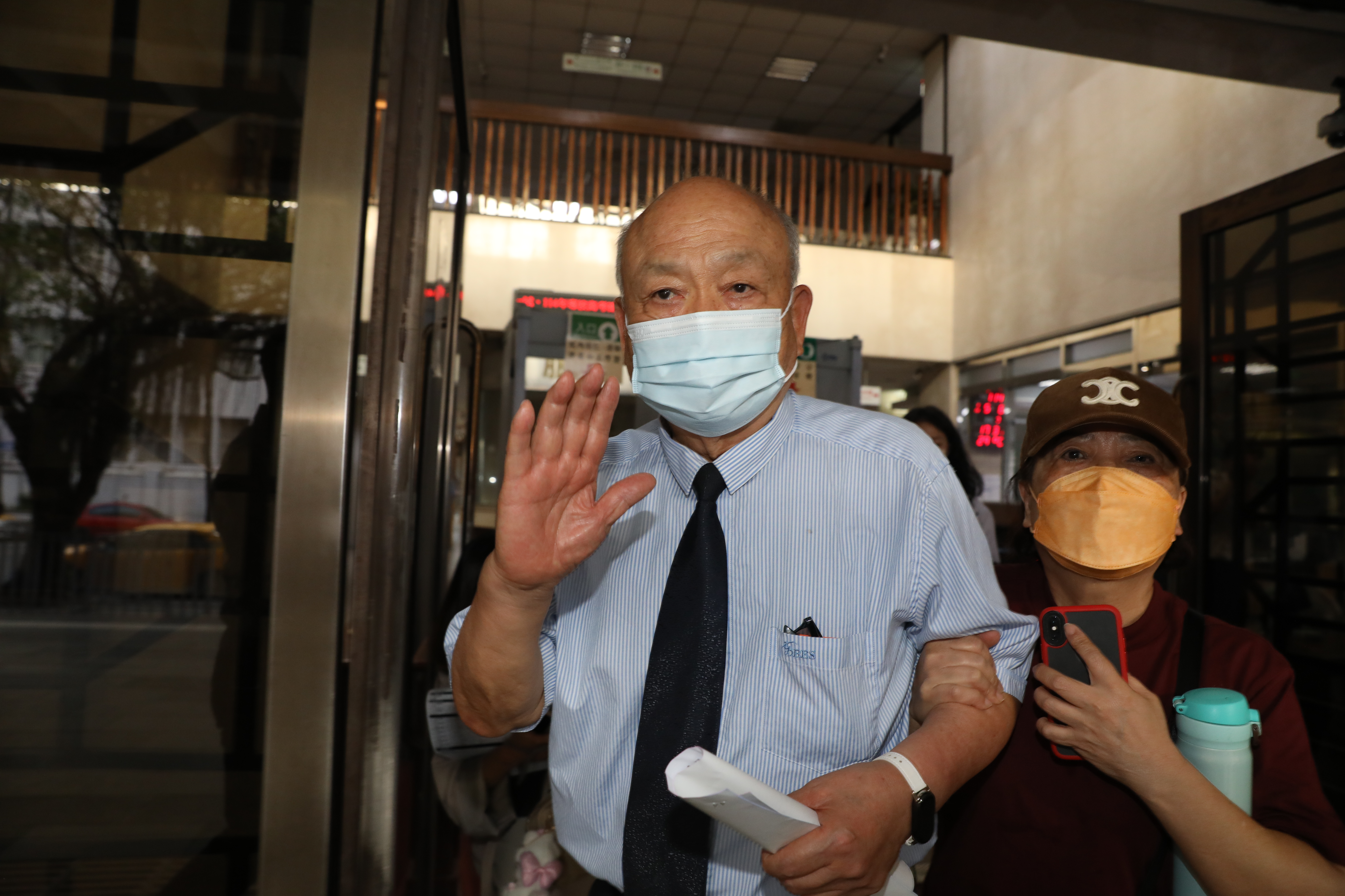 朱亞虎涉京華城違法內部交易，昨遭檢調約談後以100萬元交保。（本刊資料照）