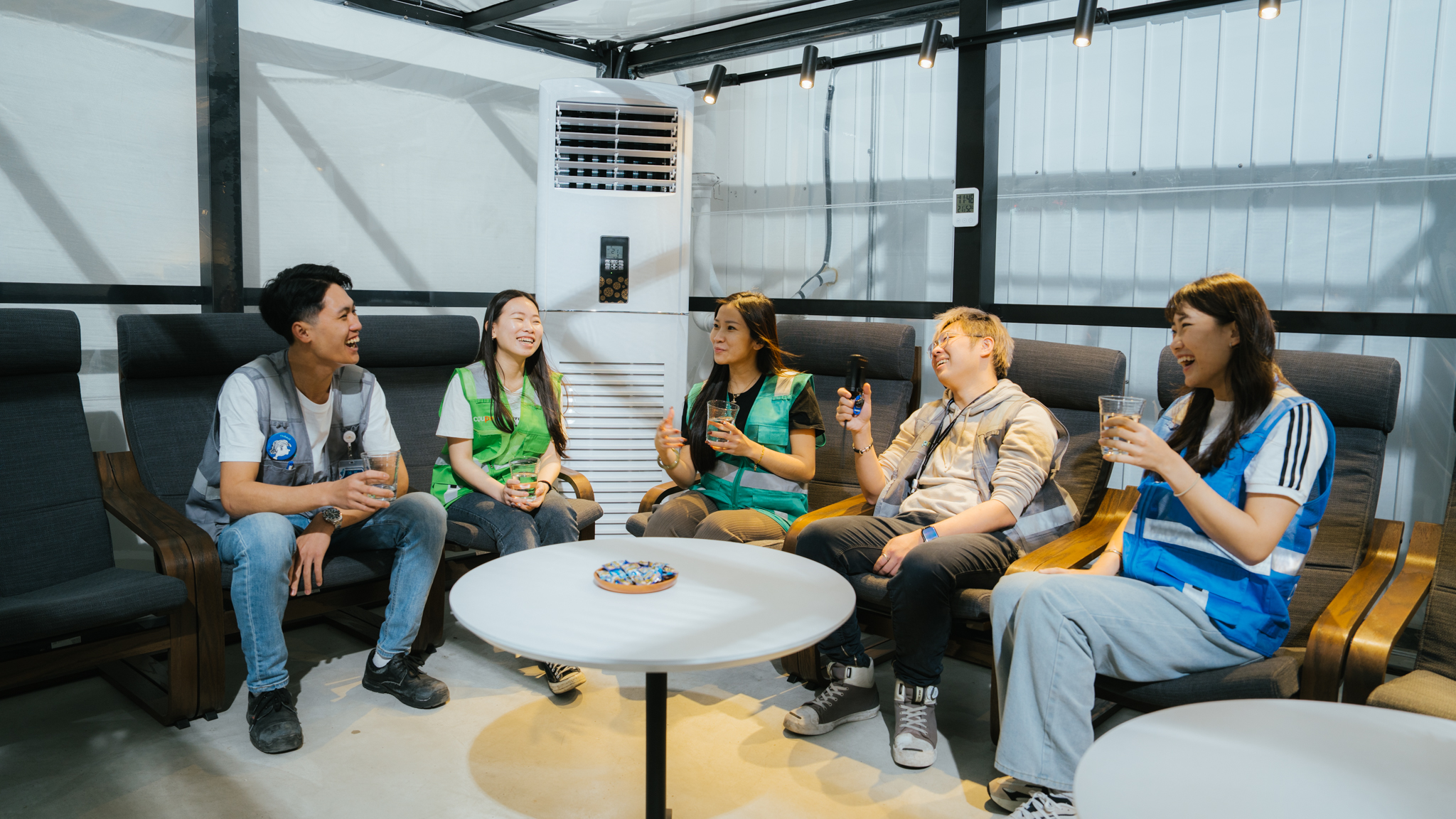 Coupang酷澎物流中心啟用「酷涼專區」，作為Coupang Care健康管理與關懷計畫的重要一環，展現企業對員工身心健康的高度重視。