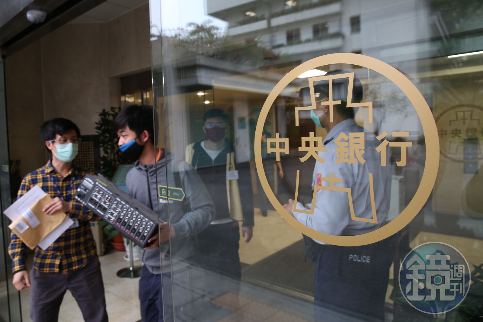 房市管制沒鬆綁！央行宣布利率連九凍 點名信用擴張風險