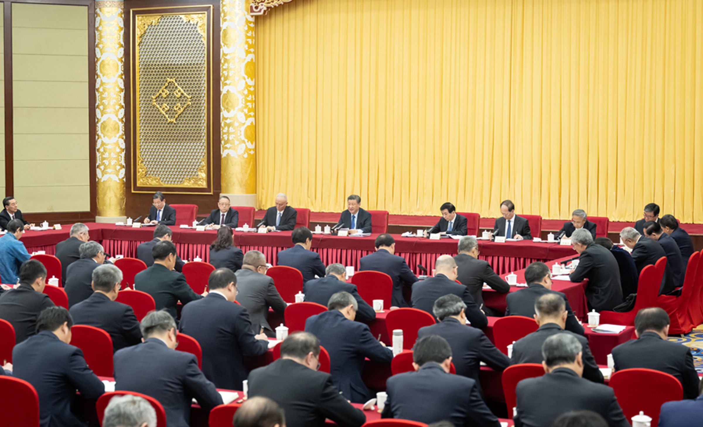 習近平出席今年中共政協會議。(翻攝新華社)