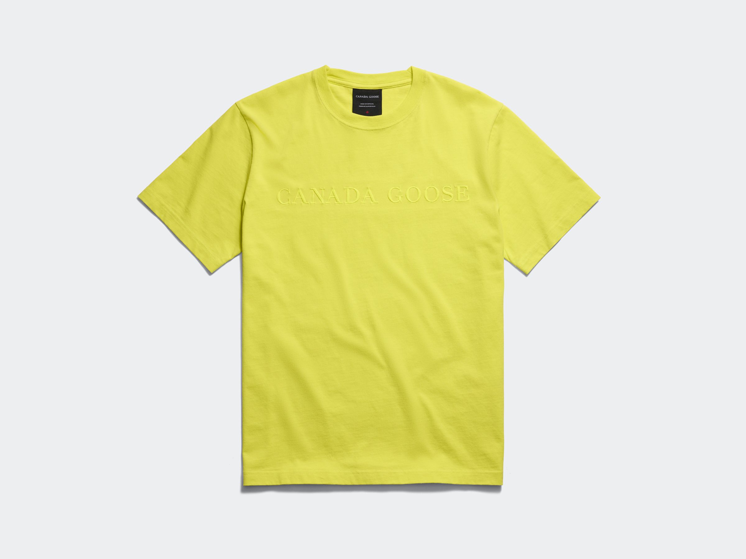 青檸黃色Vantage T-Shirt（男款）。NT$8,700（Canada Goose提供）