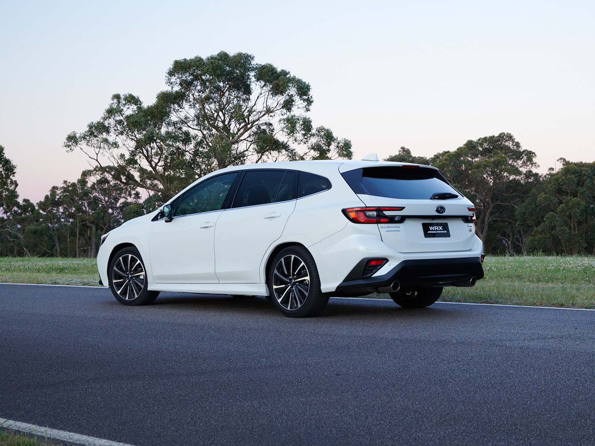 新年式的WRX以加配備不加價的方式，WRX Wagon tS建議售價188.8萬。