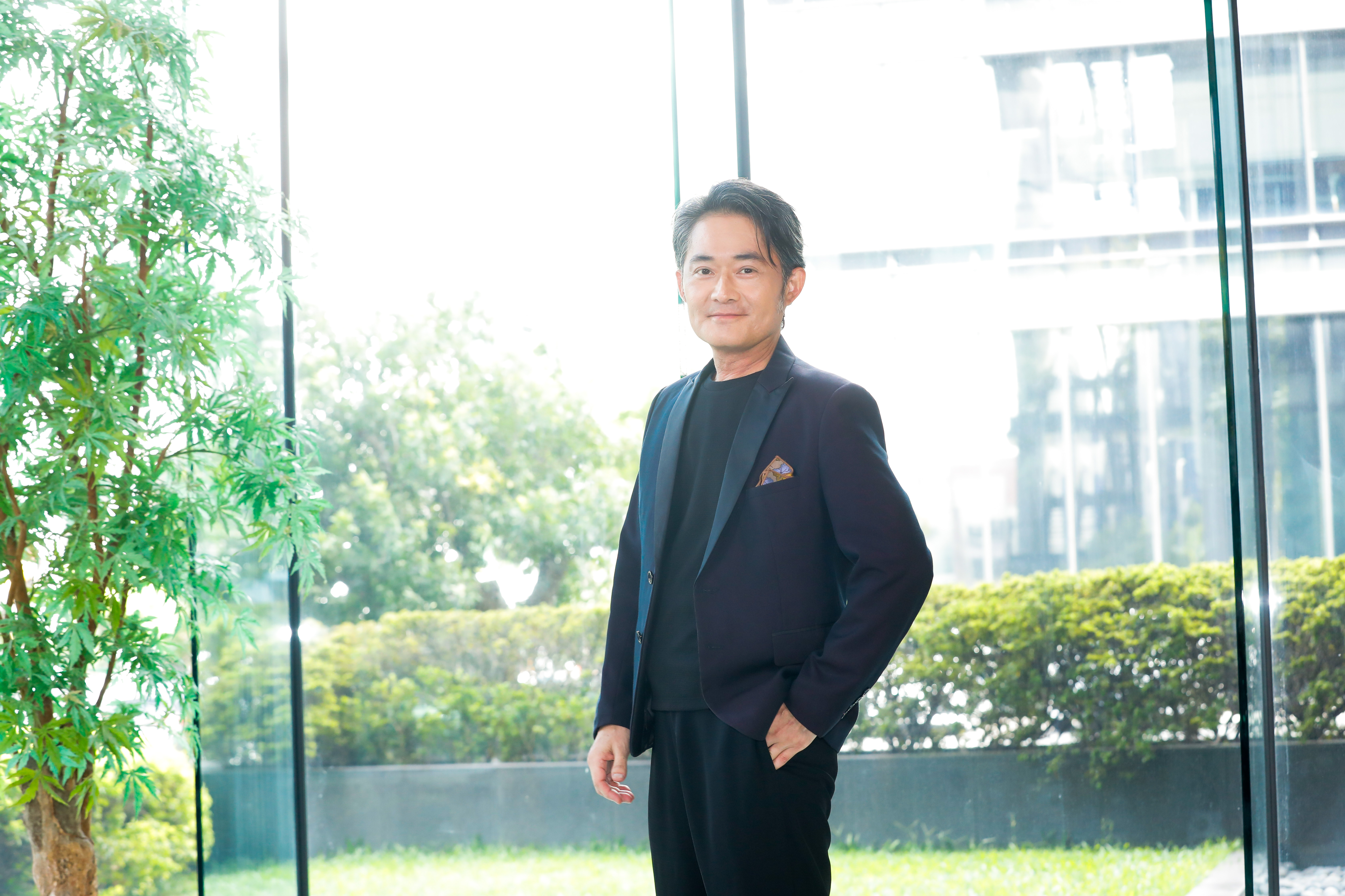 江國賓演反派曾被市場阿嬤丟橘子洩憤。