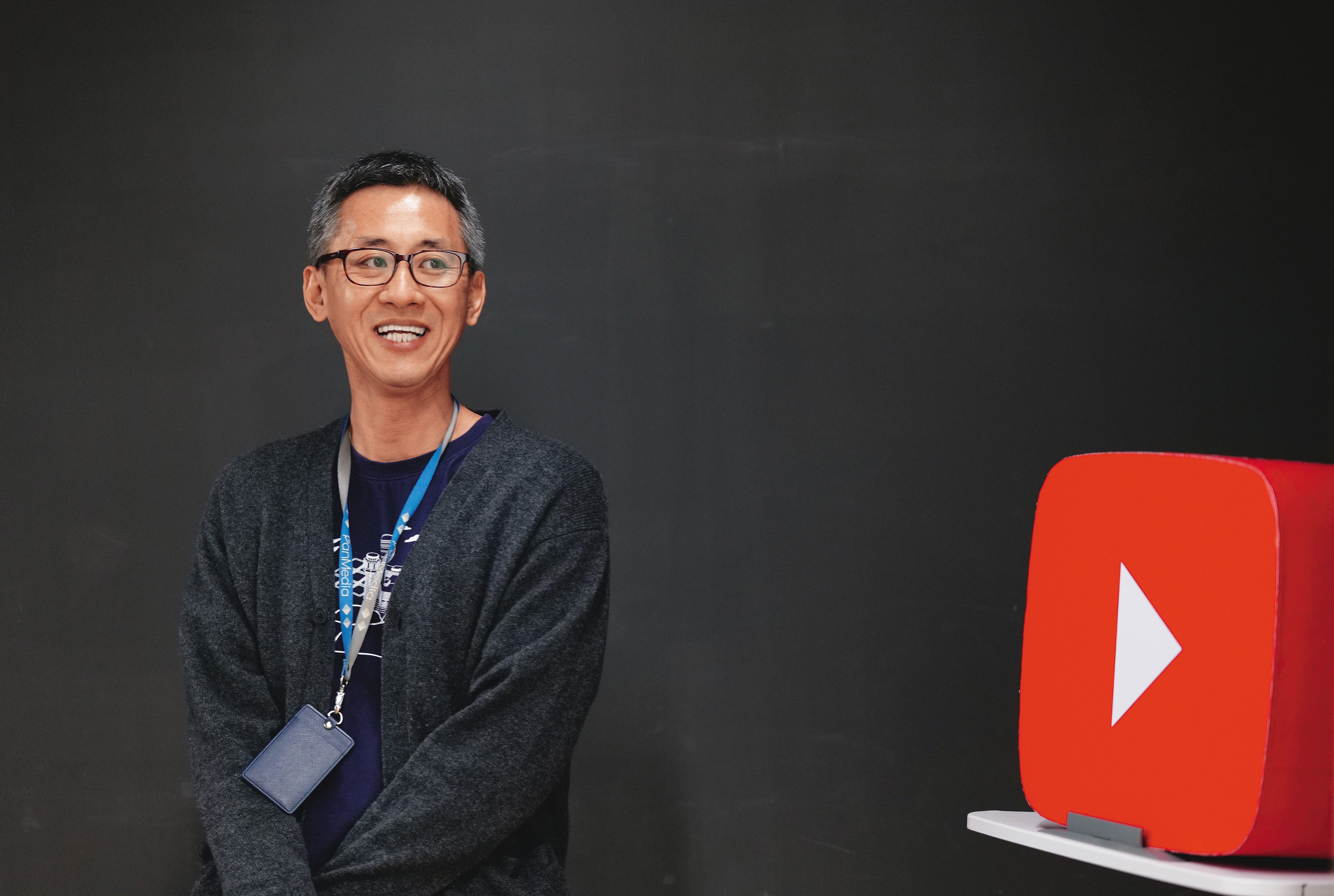 鄭國威說這15年來，科學帶給他的樂趣絲毫未減。