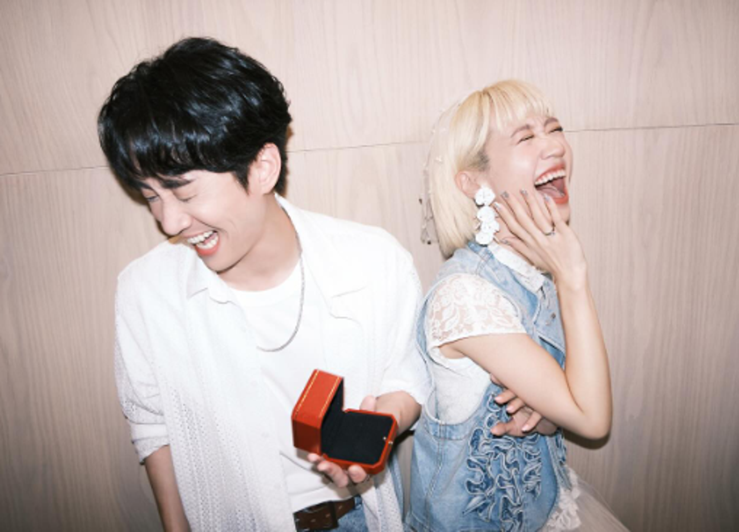 陳漢典、Lulu拋結婚喜訊。（翻攝自IG）
