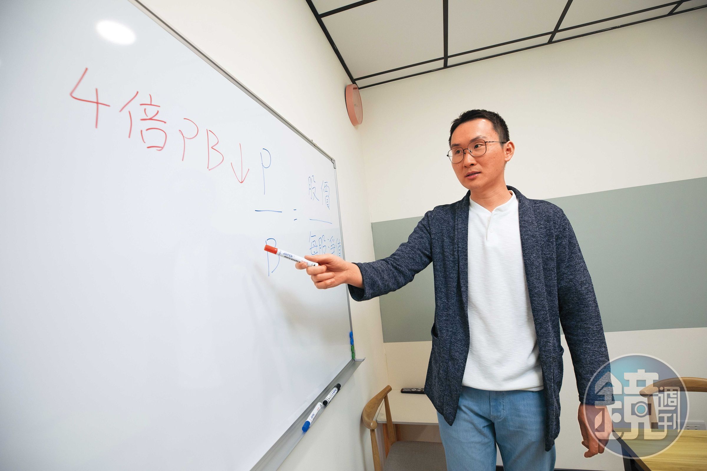 股添樂表示，股價淨值比2倍可先行卡位，若超過3、4倍，估值就相對高了。