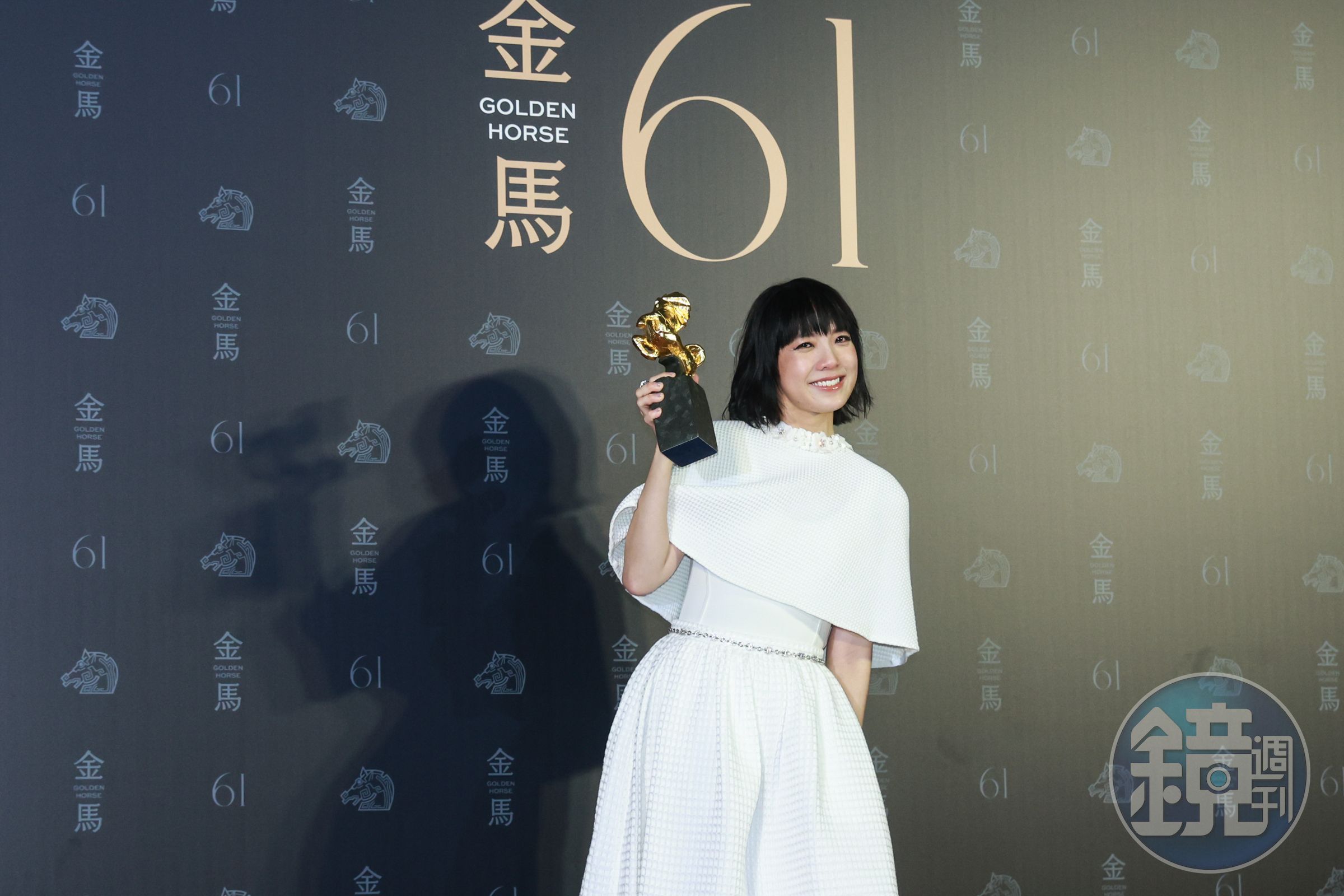 鍾雪螢感謝吳君如曾在監製作品信任她、起用她，這次竟擊敗了吳君如，自己也意外不已。
