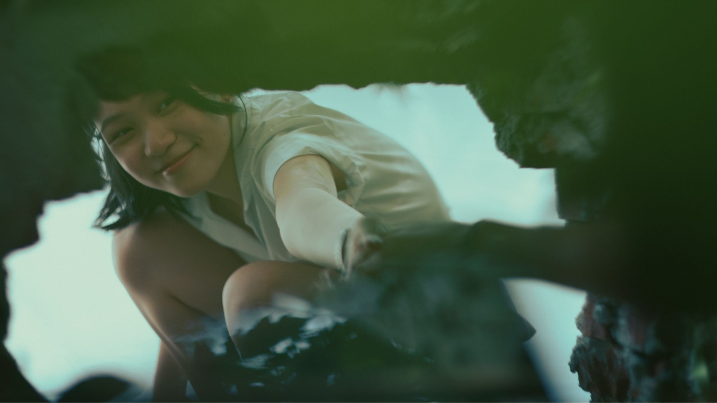 林品彤在《女孩》中飾演無懼眼光、自在生活的李莉莉,入圍台北電影獎最佳女配角。(甲上娛樂提供)