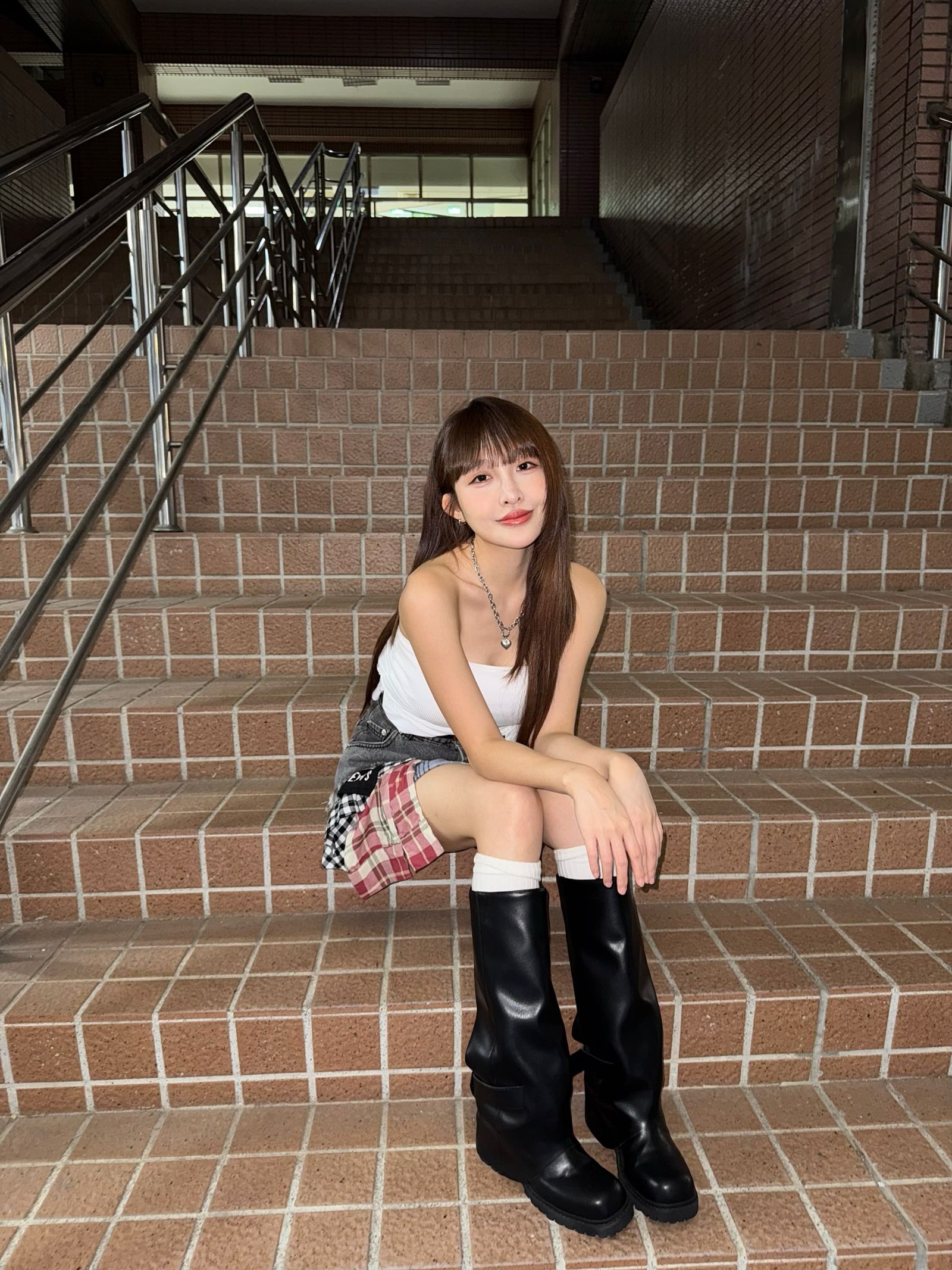 張若凡向女粉絲借錢後，但追討還款卻訊息已讀不回。（翻攝自張若凡臉書）