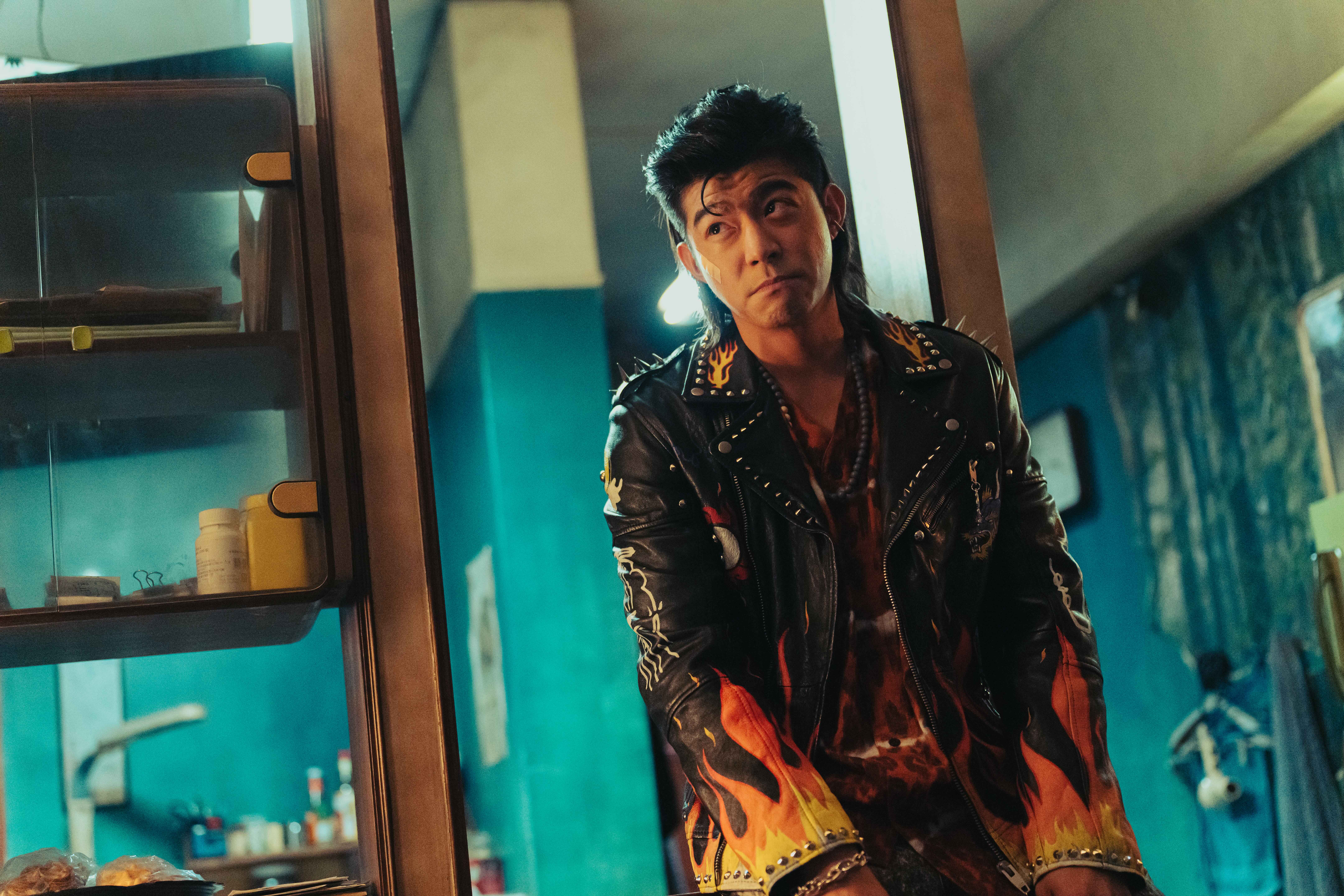 王柏傑以現代感的造型詮釋三太子，形象顛覆傳統，一新耳目。（Netflix提供）
