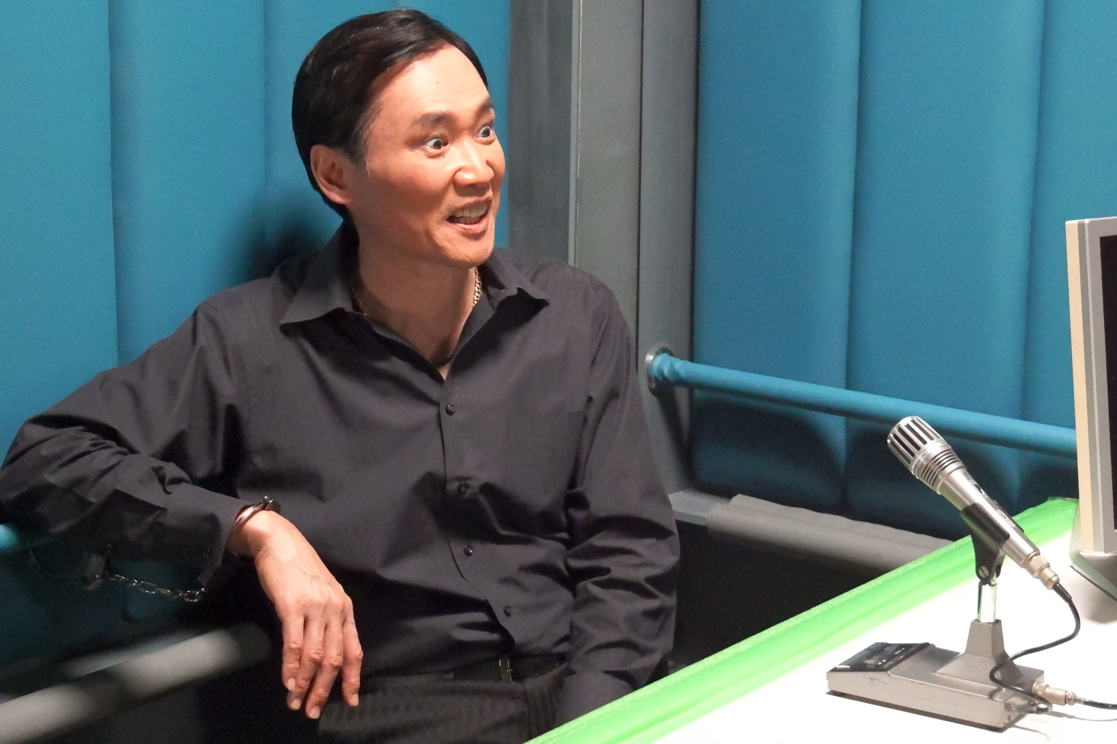台灣演員應朗丰在《冰室蓮司:日本統一 台灣篇》飾演黑龍幫幫主,為戲苦練日文。(希望行銷提供)