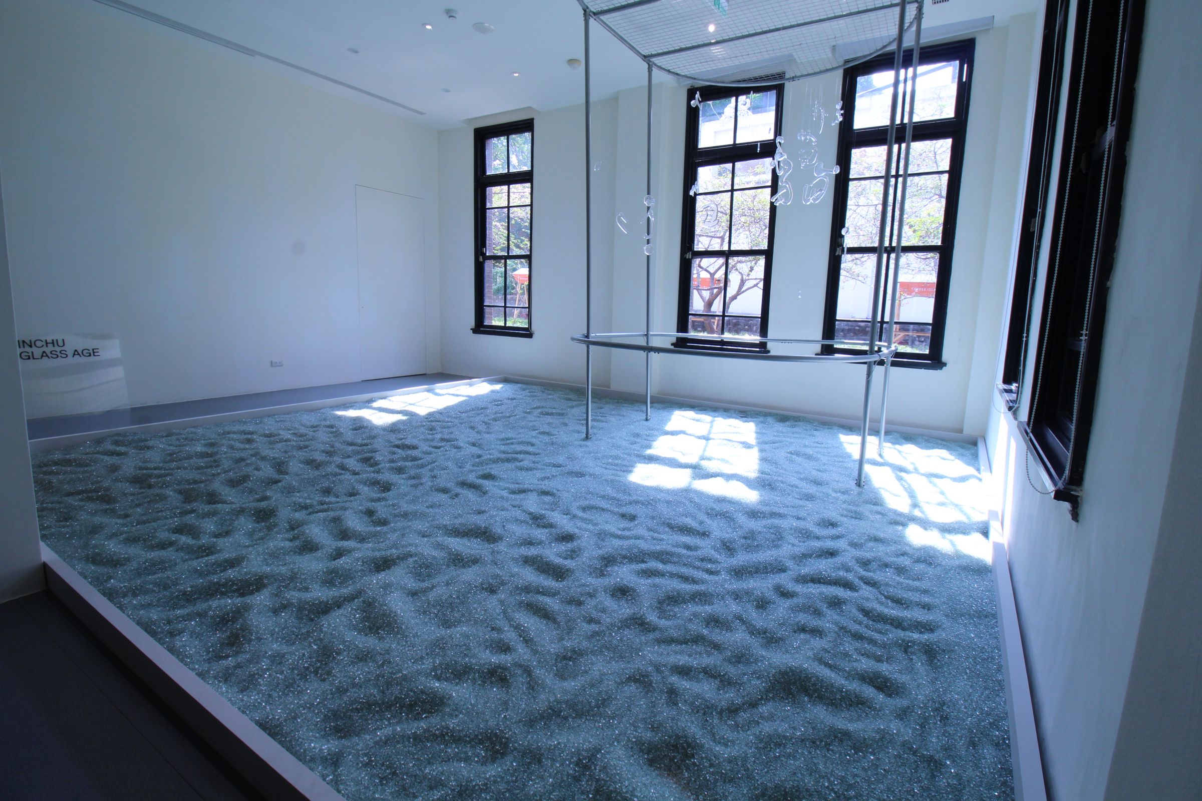 今年玻藝節在新竹市玻璃工藝博物館、風livehouse展出，讓民眾看見匠心與創意在此綻放。