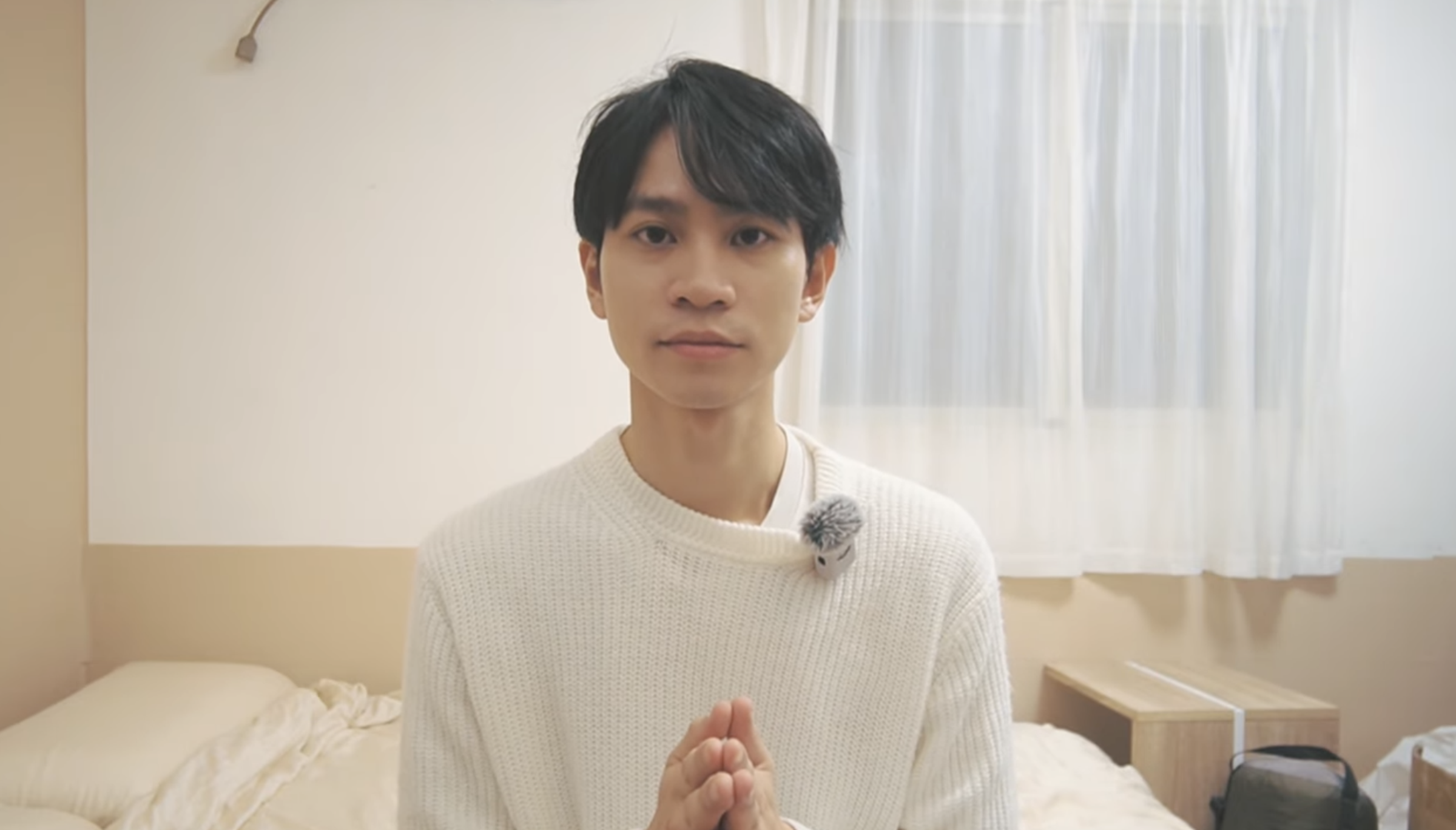Andy宣布退租十年套房，並喊話大眾別再贊助他。（翻攝Andy老師YouTube頻道）