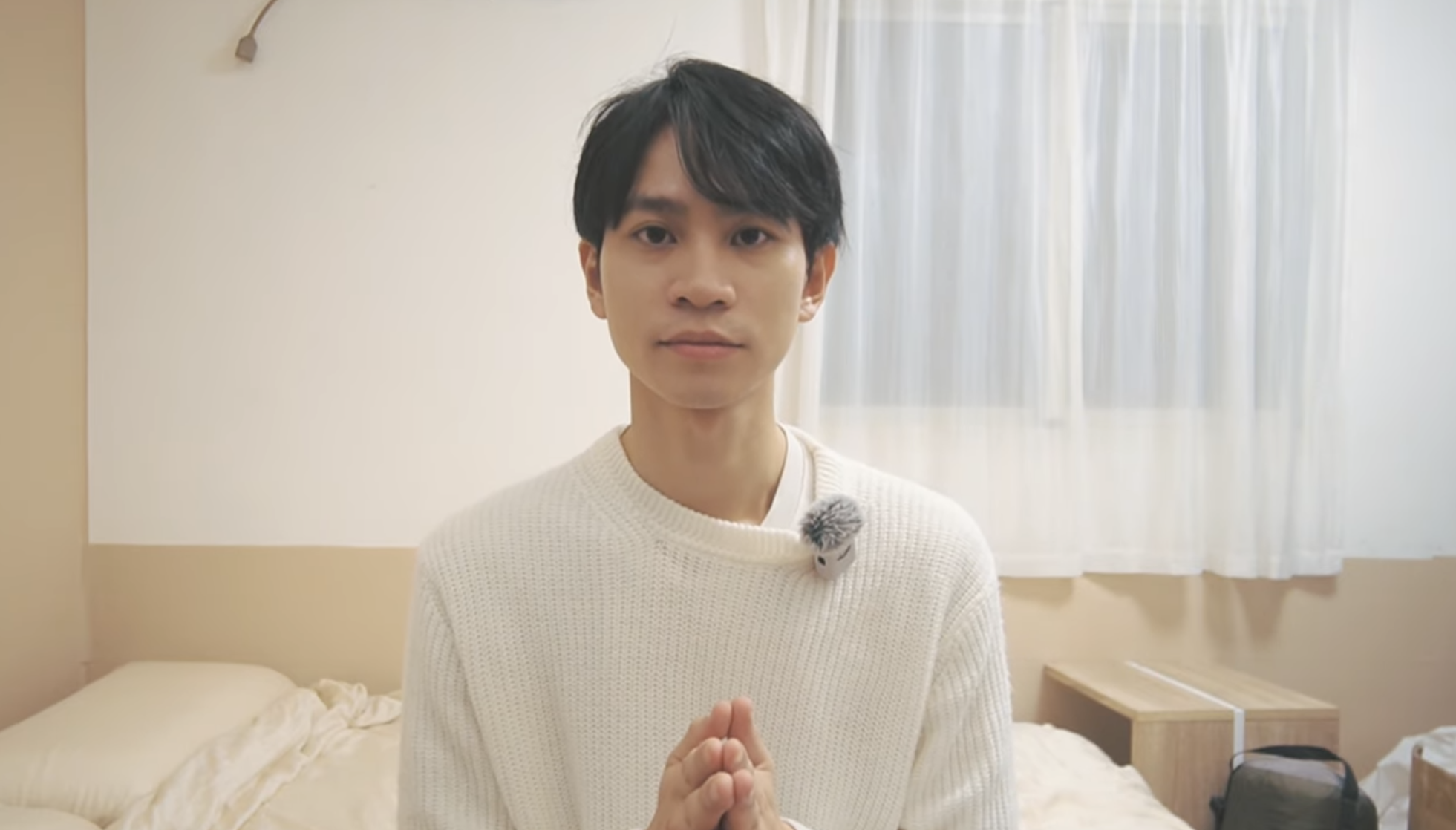 Andy宣布退租十年套房，並喊話大眾別再贊助他。（翻攝Andy老師YouTube頻道）