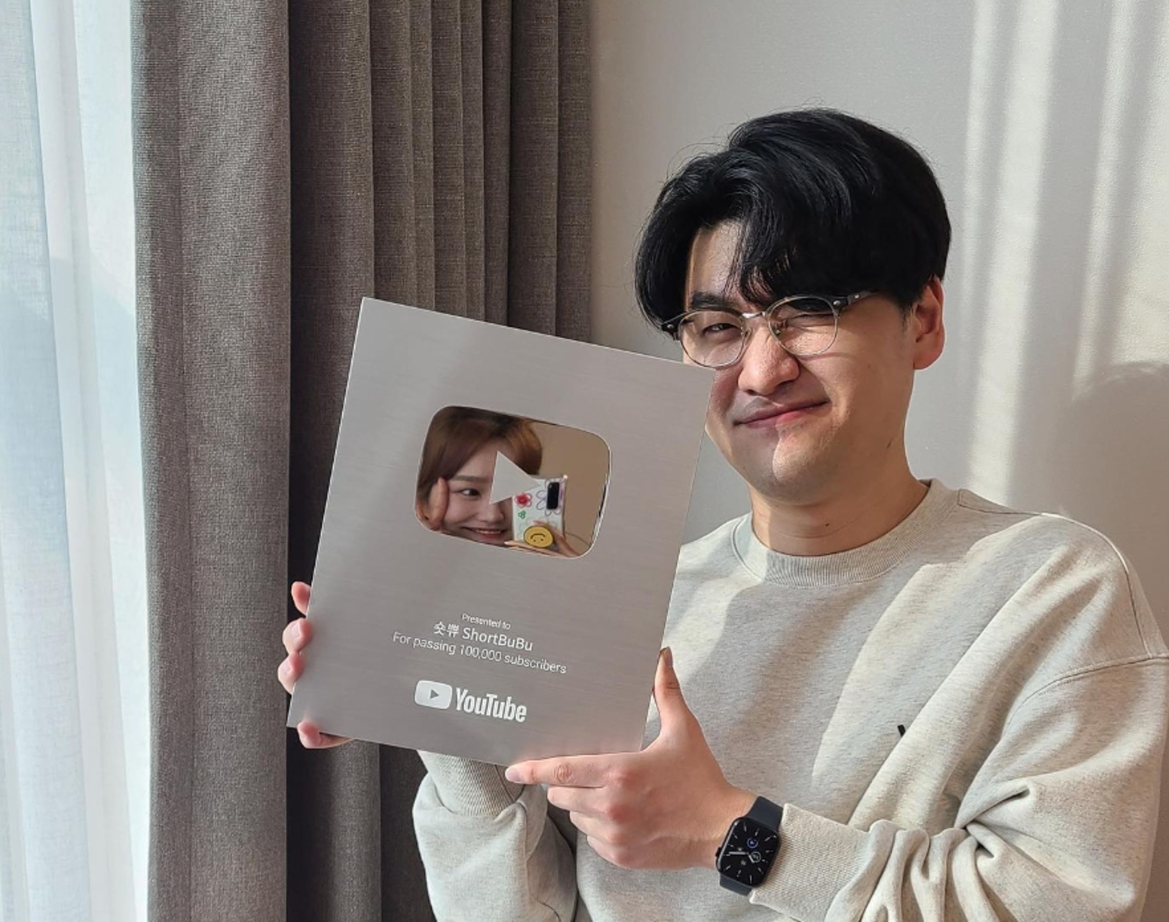 擁有112萬訂閱的YouTuber因為影片內容二創《鬼滅之刃》的配音，遭版權方申訴後頻道將被刪除。（翻攝自臉書유준호）