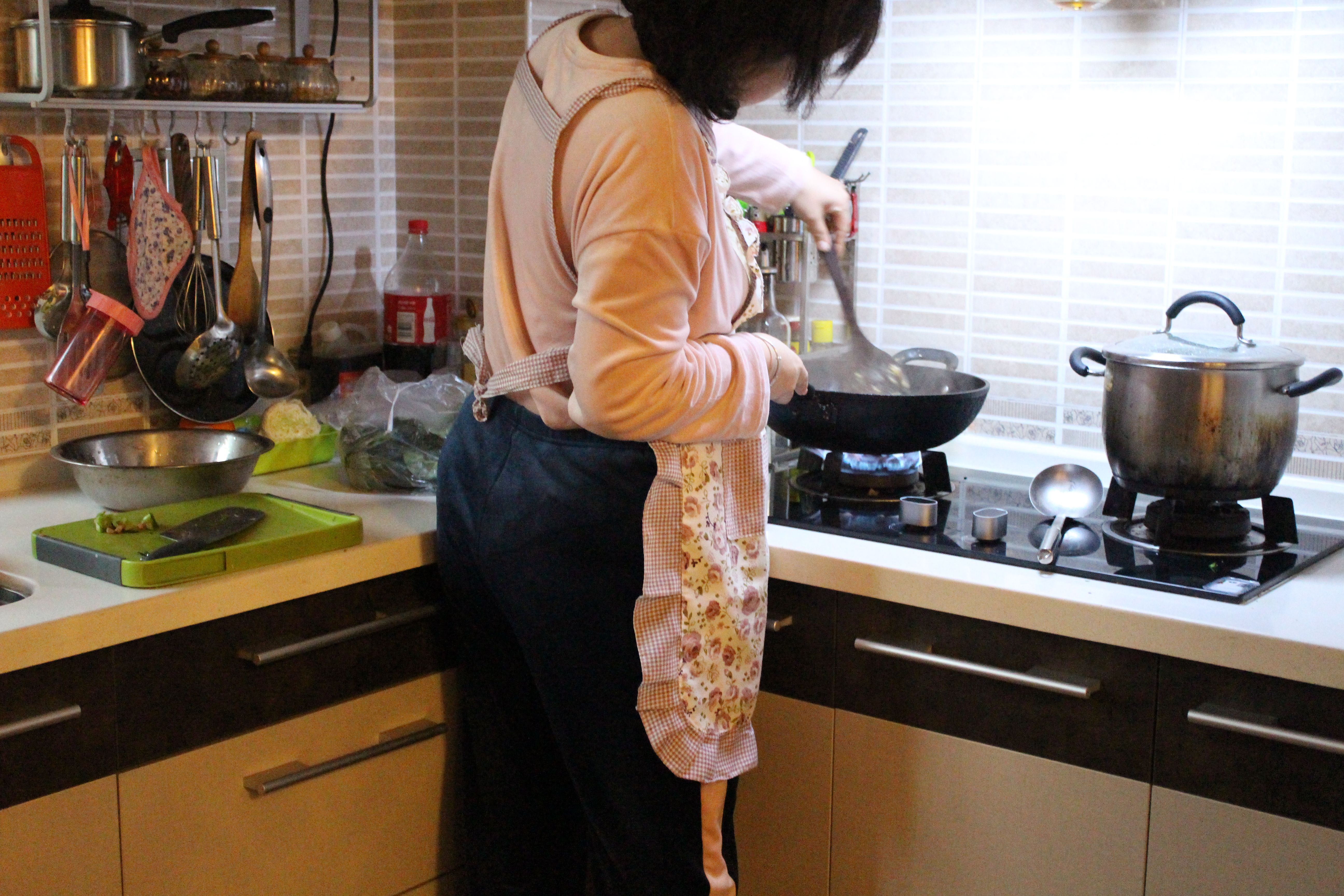 一名人妻指控被惡婆婆折磨26年,但丈夫卻一味要她忍耐,讓她很心寒,覺得自己當了26年的「免費台傭」。(示意圖,Pexels)