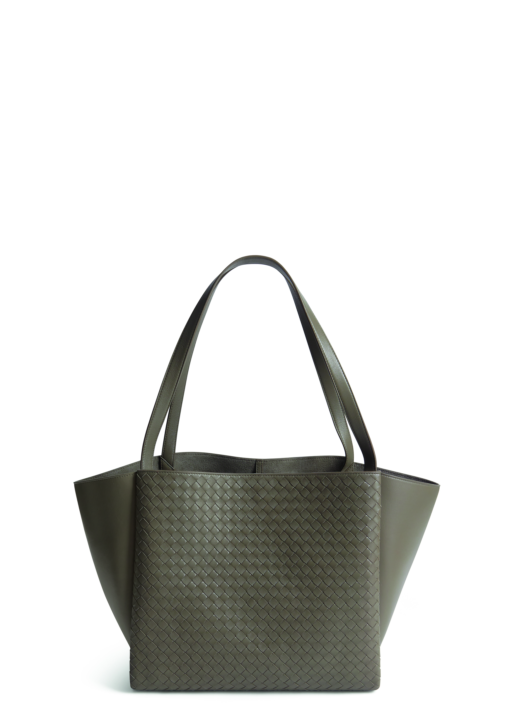 Large Corso。NT$177,500(BOTTEGA VENETA提供)