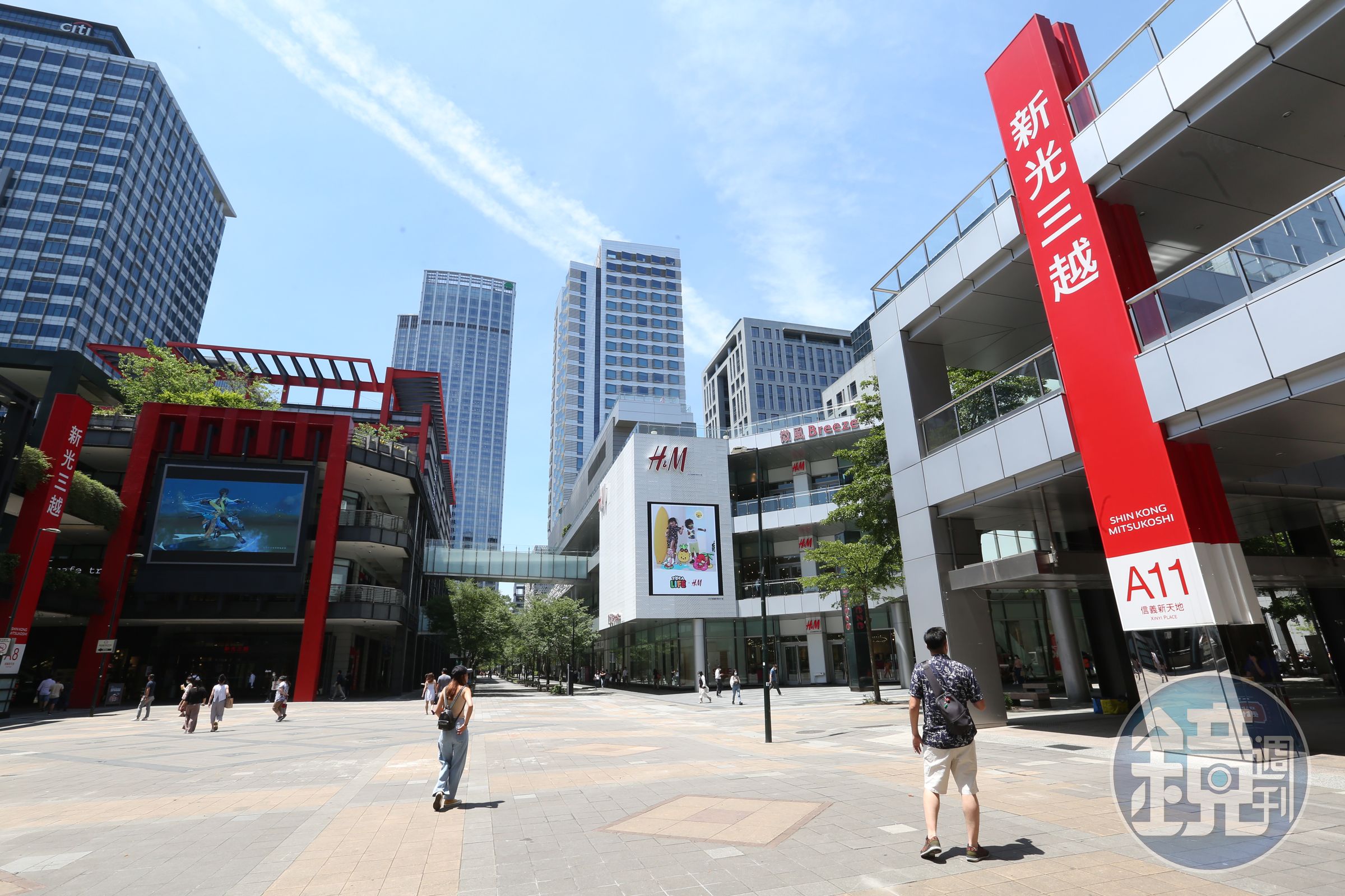 百貨母親節檔期開打！新光三越出奇招 陪媽媽逛街就能換專屬好禮