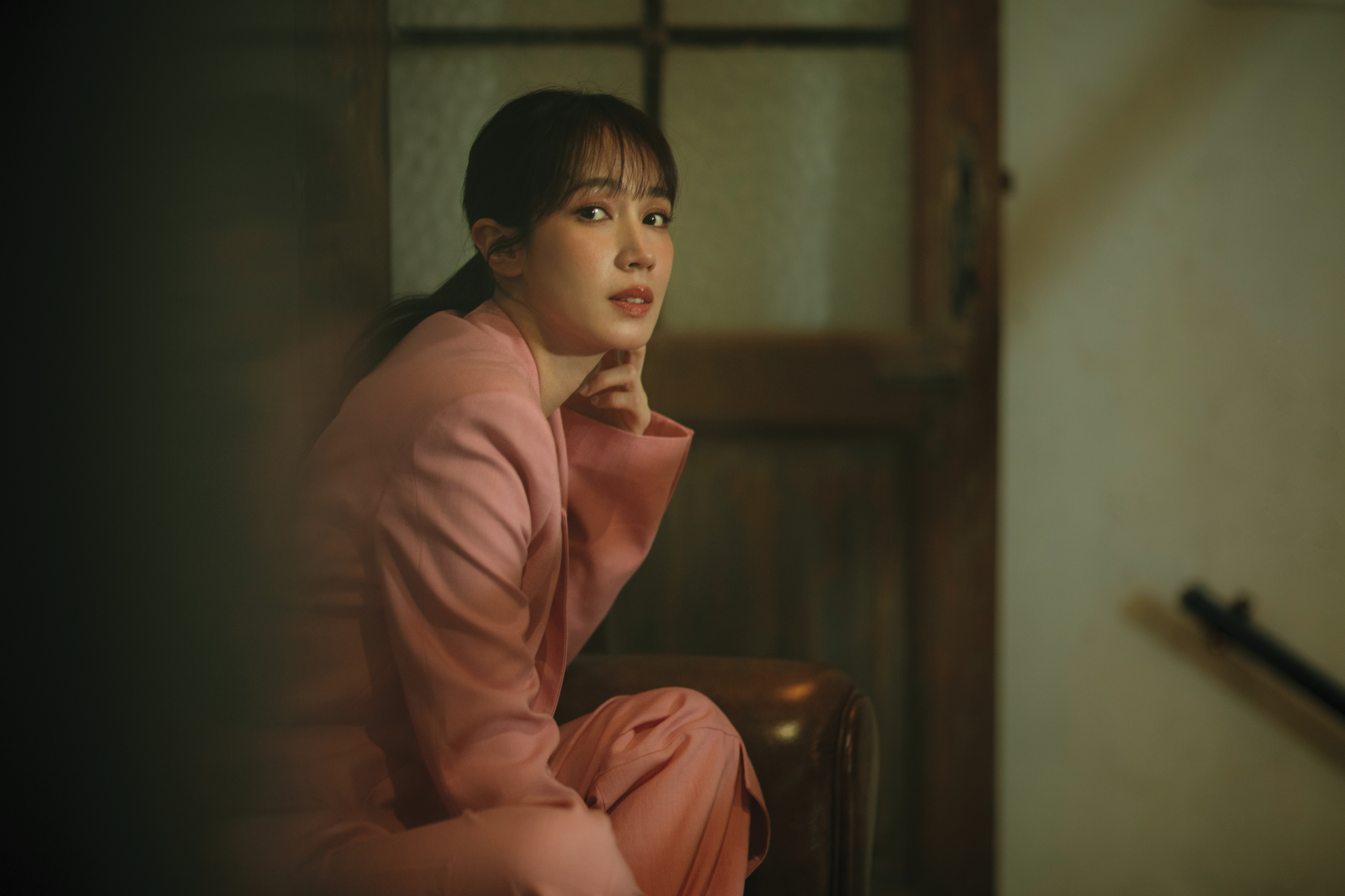 小薰談到生活中的恐懼，都是那種無聲無息的、措手不及的，最讓她感到畏懼。