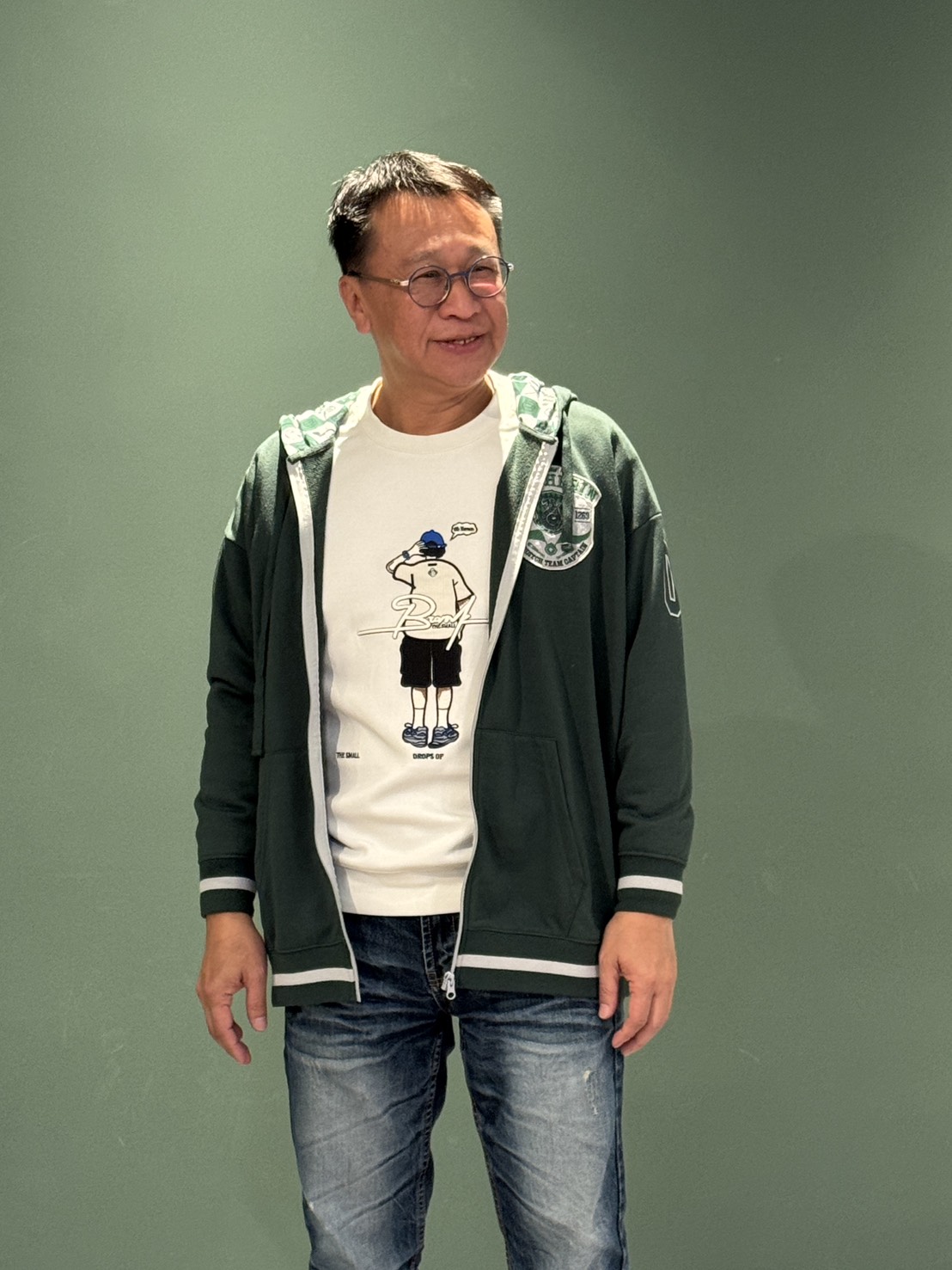 游安順在新戲演出酗酒家暴男。