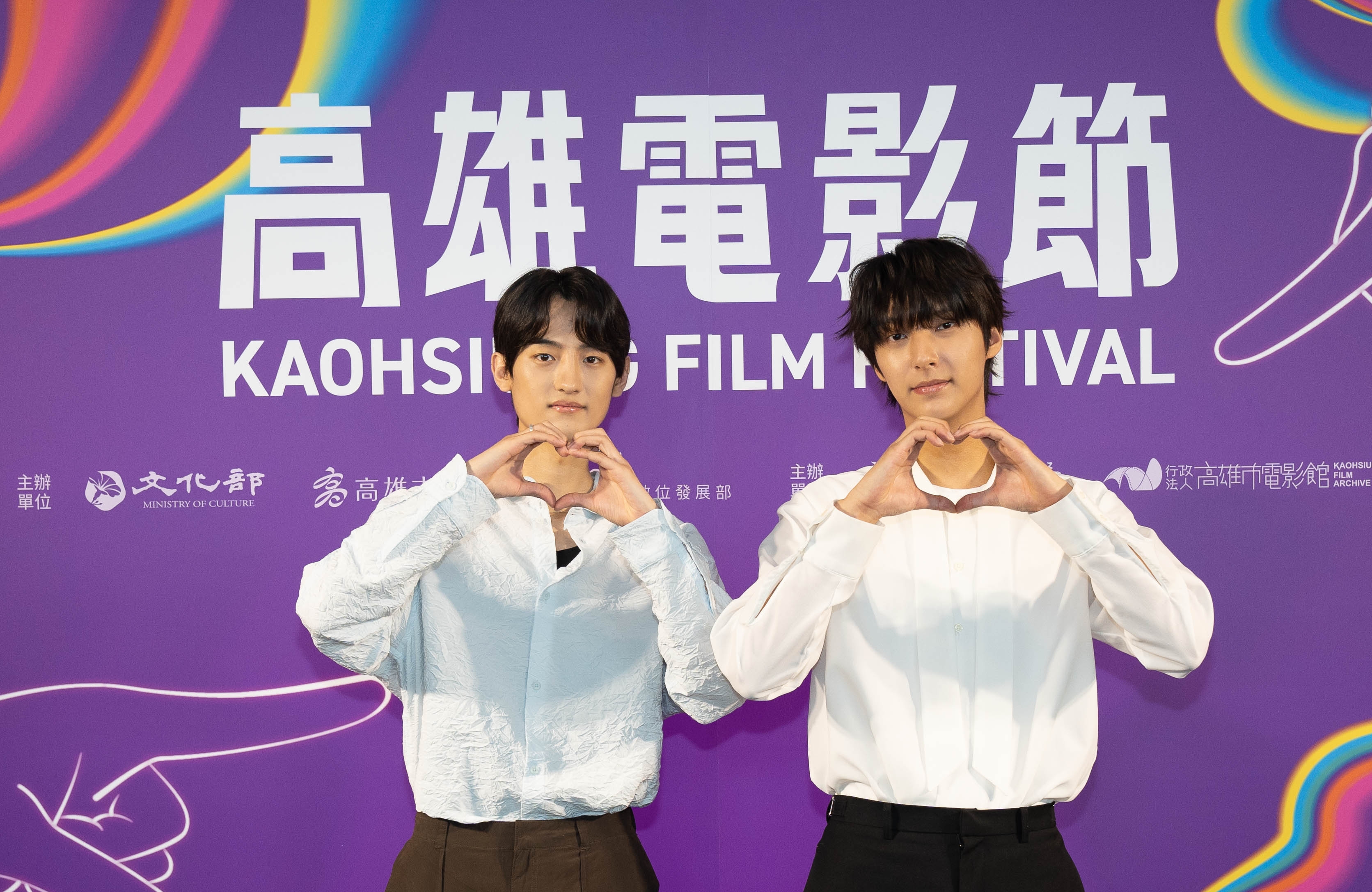 韓BL《第八感》電影版男主角吳俊澤（左）和林志燮為高雄電影節受訪。（高雄電影節提供）
