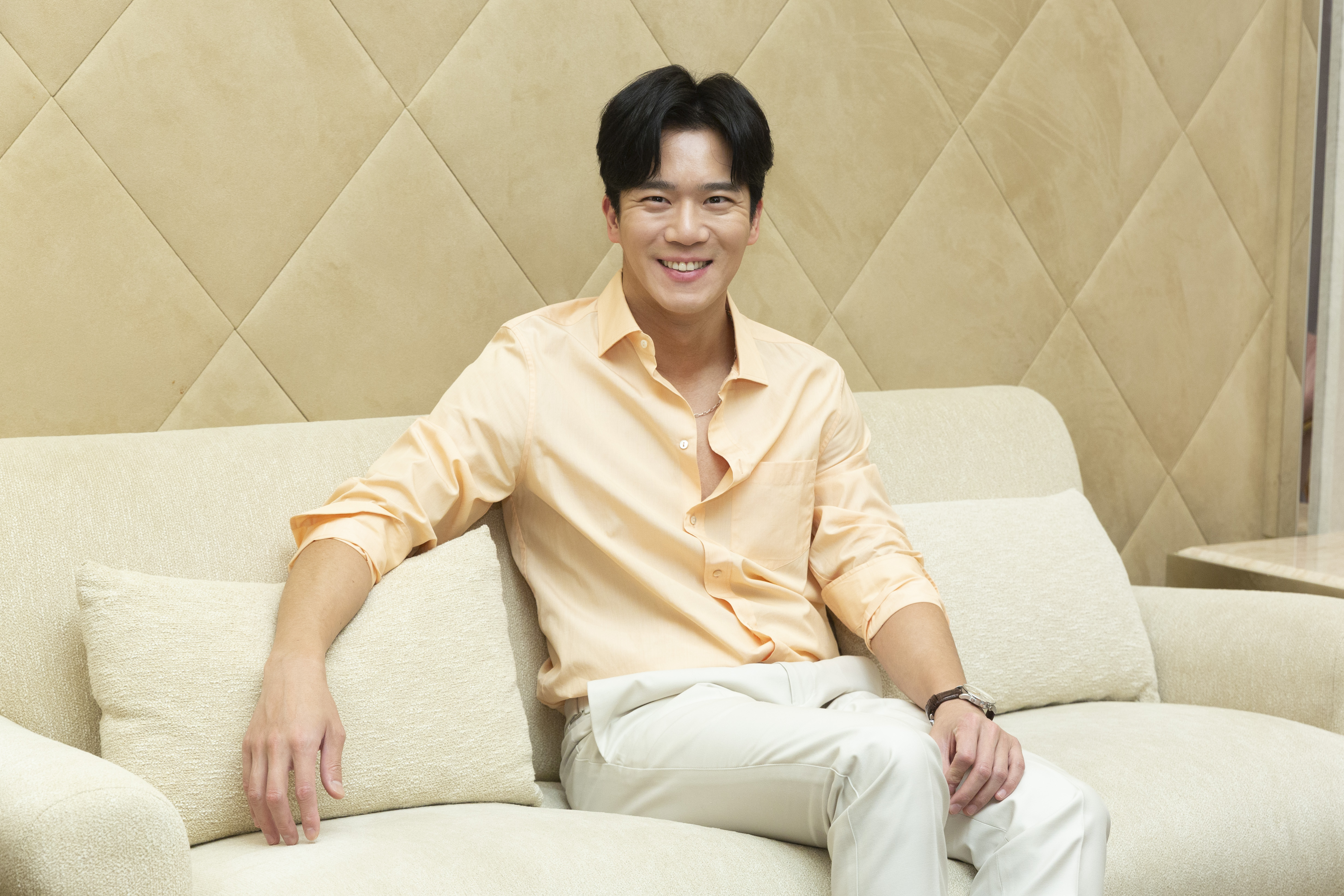 韓星河錫辰帥氣外貌加上聰明溫暖個性，吸引許多粉絲，他表示粉絲性別不重要，喜歡自己就是值得感謝的事。