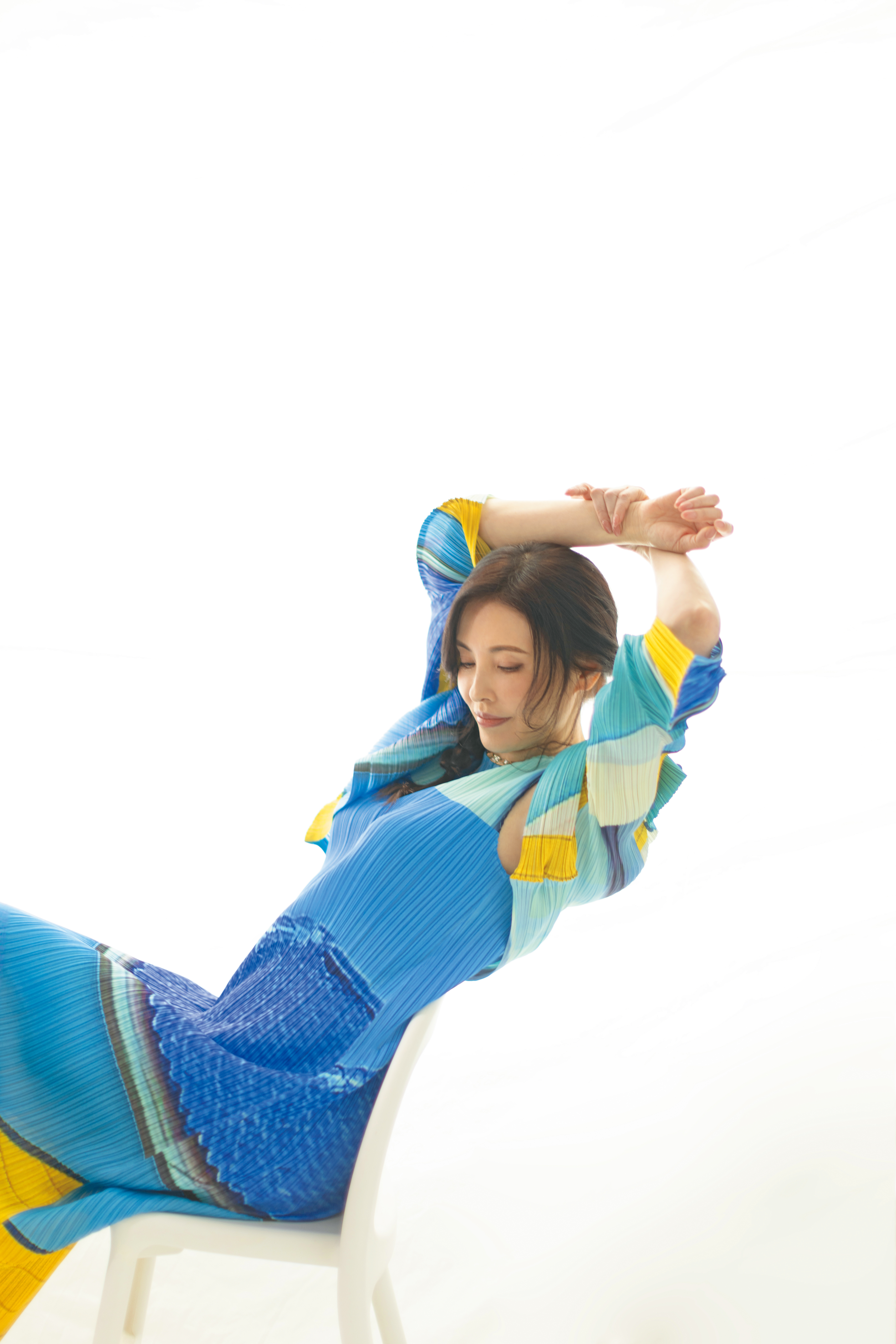 大學畢業就進入演藝圈，何如芸沒有做過一天辦公室工作。6年多前決定離婚回來演戲，也曾懷疑過自己，她說，幸好那些技能還留在身體裡。