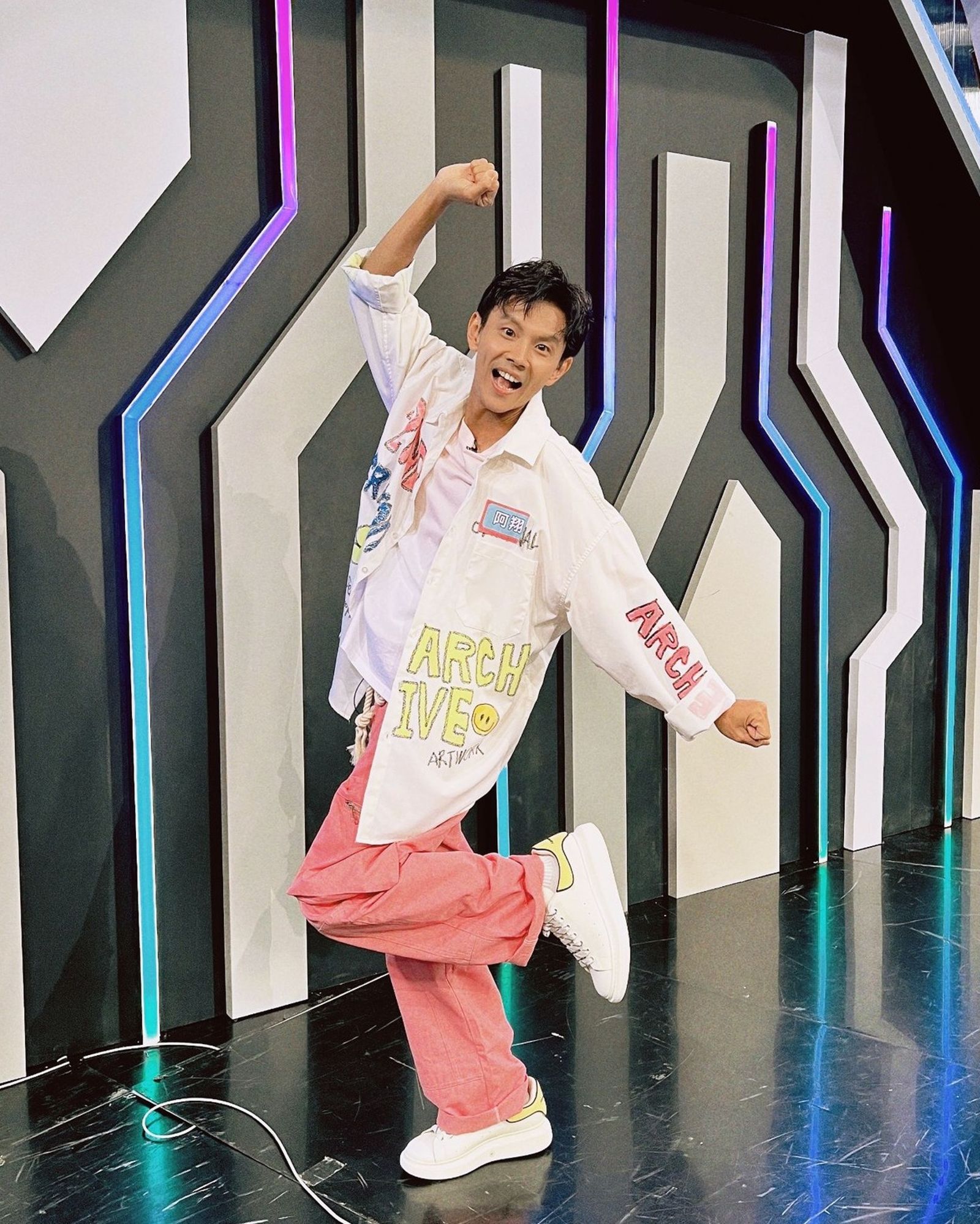 阿翔因胡瓜節目《拜託ATM》的邀約，暌違6年再度踏進TVBS攝影棚。（翻攝自阿翔臉書）