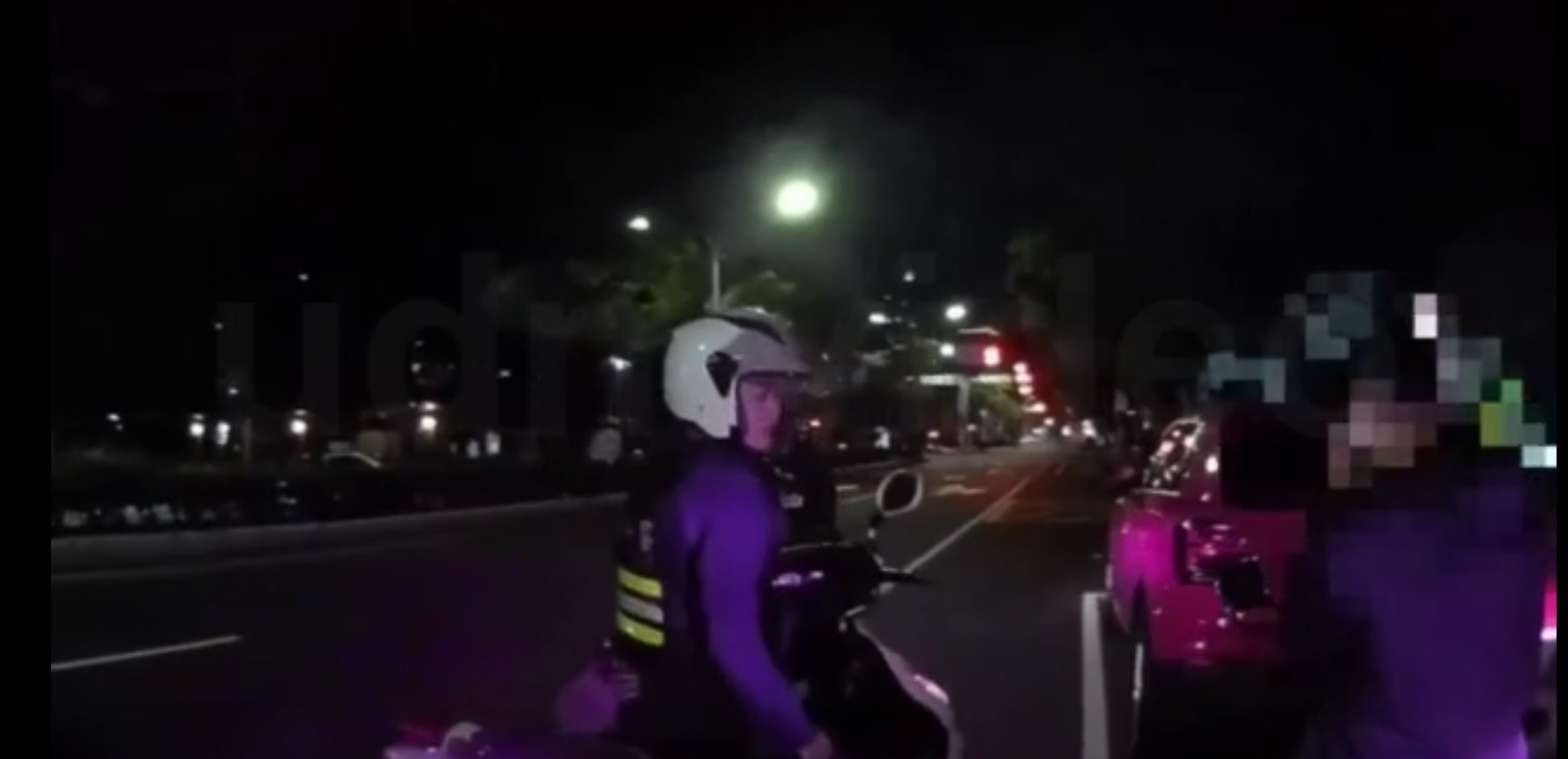 黃男酒駕還辱警，依妨害公務、公共危險罪嫌移送法辦。（翻攝畫面）