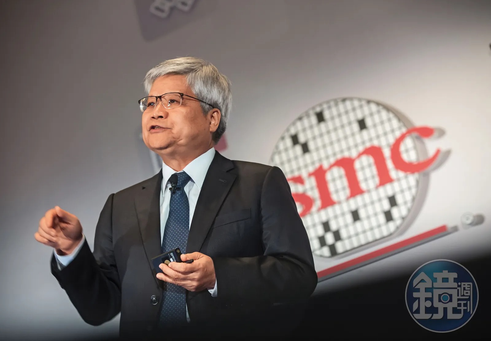 「護國神山」台積電早盤以1,515元開出後，盤中股價一路勢如破竹，最高衝上1,530元。