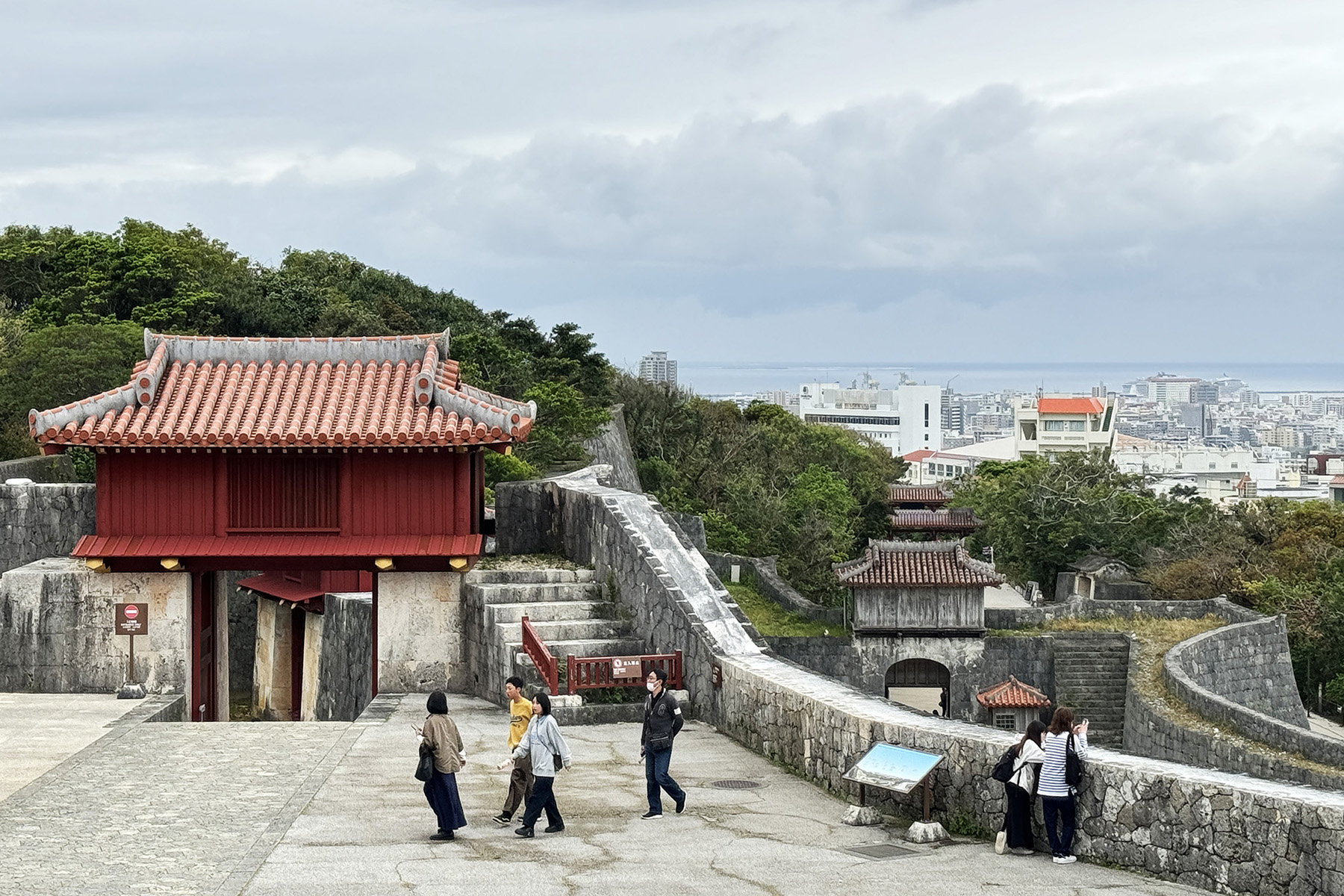 挪威郵輪奮進號將帶旅客造訪沖繩。