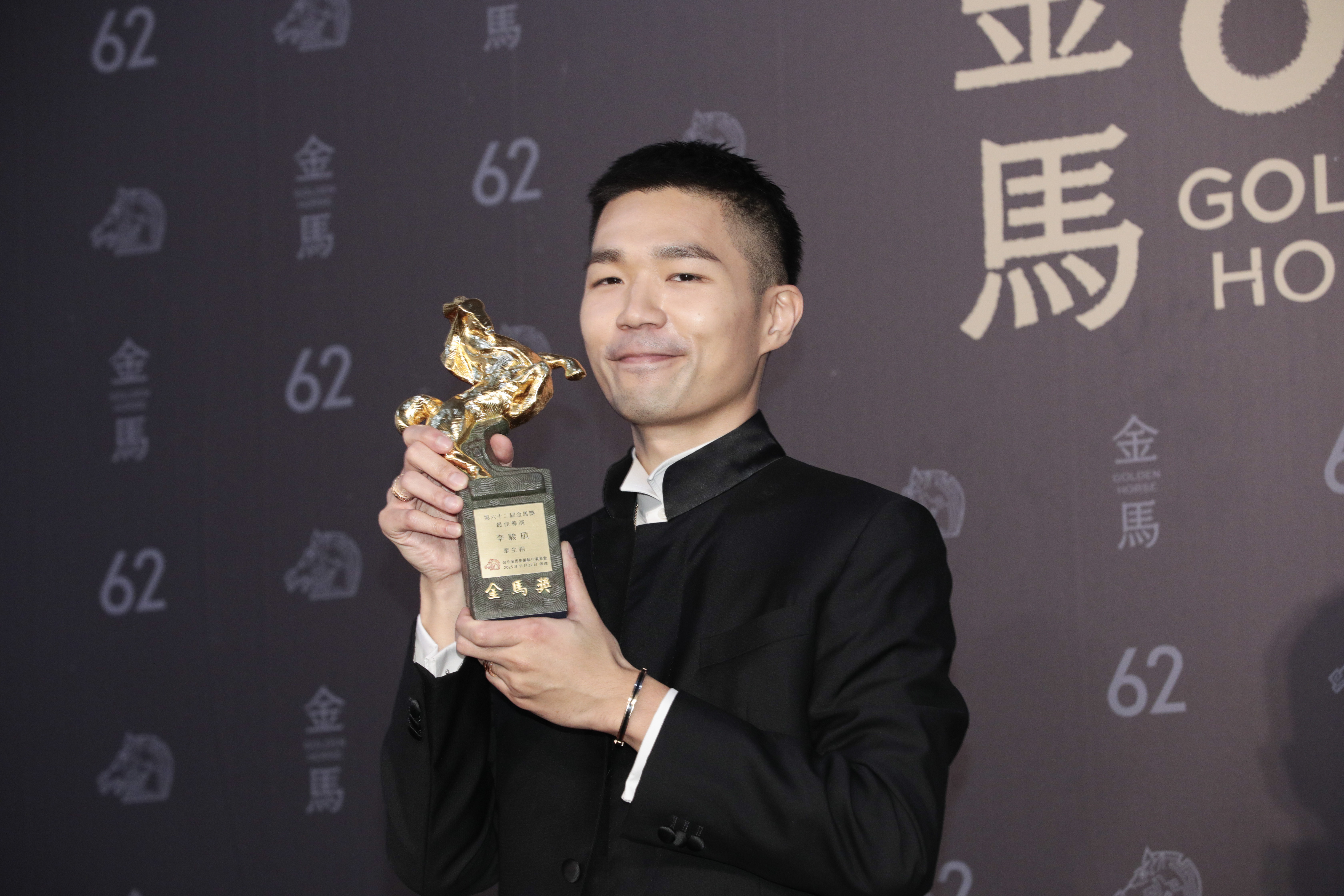 最佳導演由香港導演李駿碩以《眾生相》拿下。