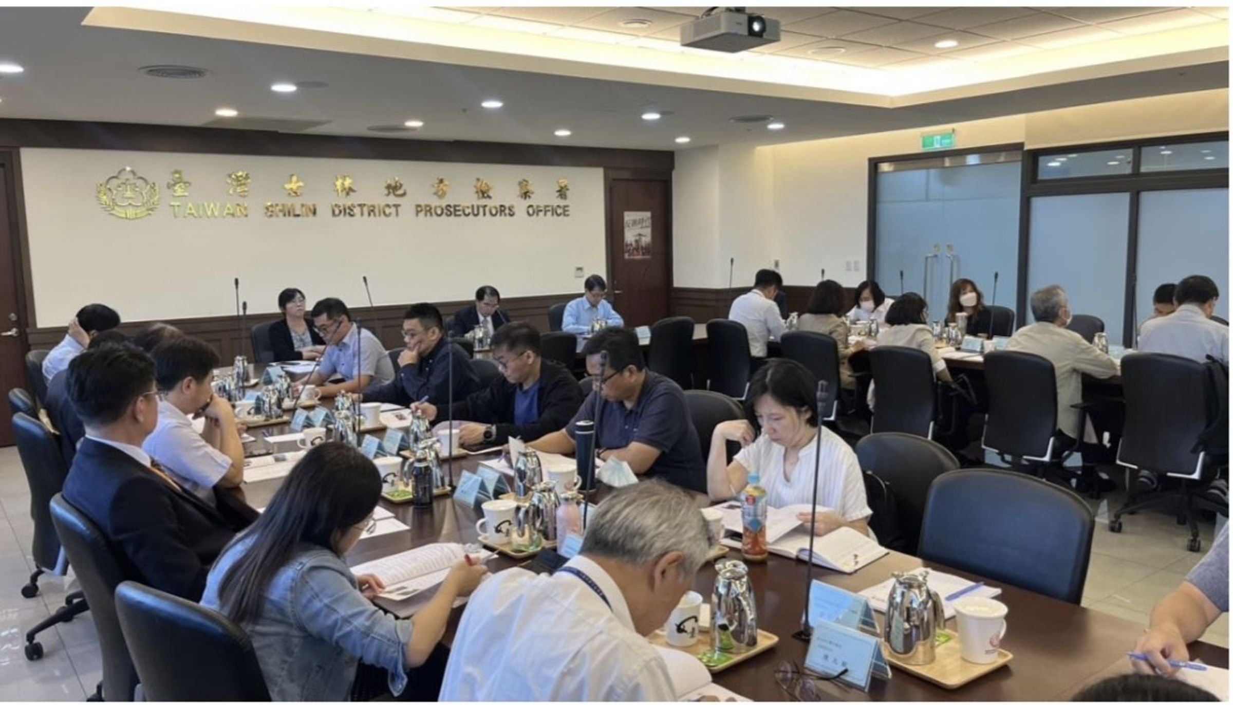 士林地檢署檢察長顏迺偉親自主持會議。(士檢提供)