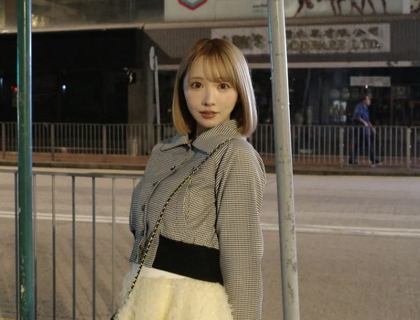 三上悠亞剪去一頭長髮，俐落的短髮獲得粉絲好評。（翻攝自IG＠yua_mikami）