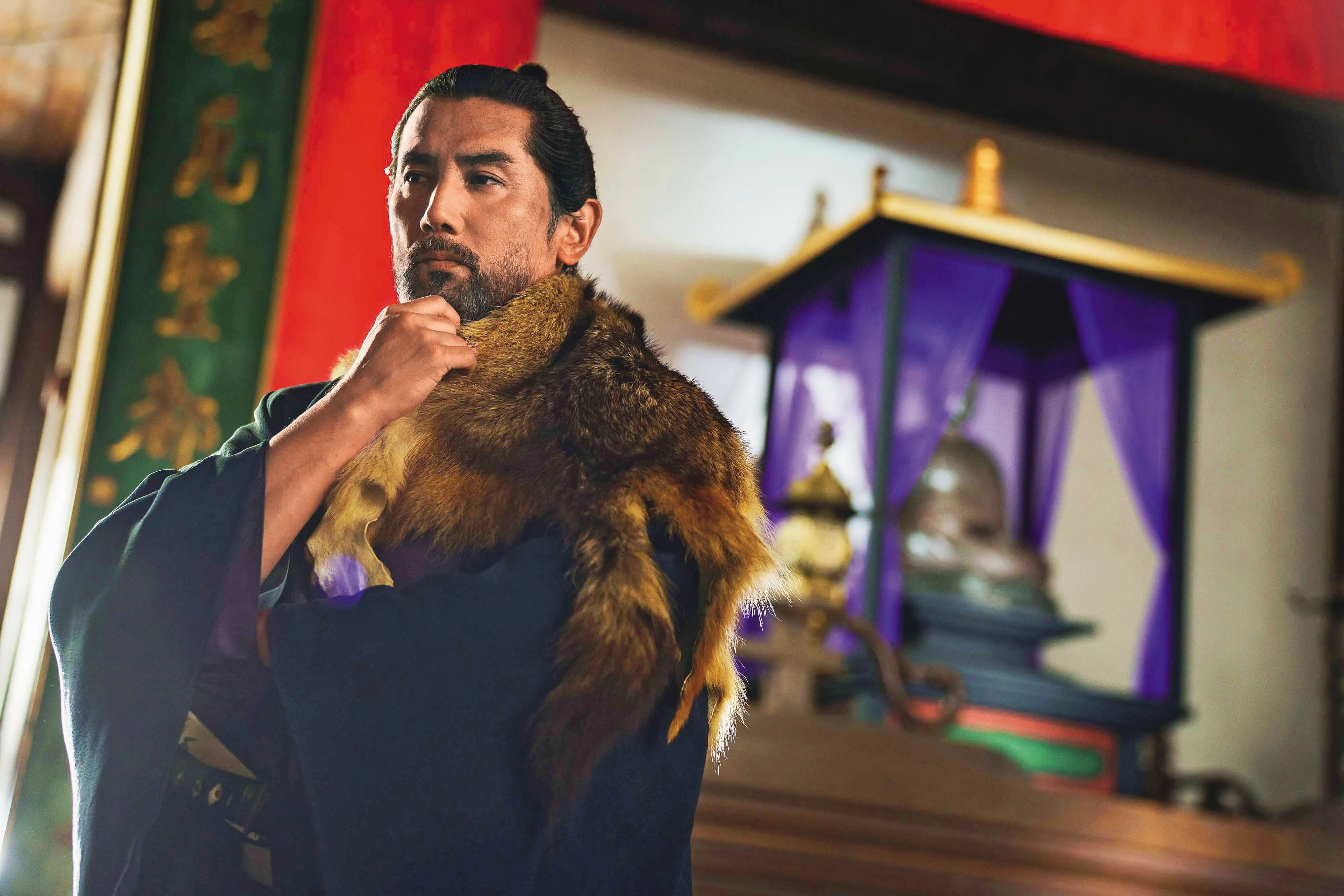 本木雅宏飾演日本戰國時代背叛織田信長，堅守「不濫殺無辜」信念的武將荒木村重。（天馬行空提供）