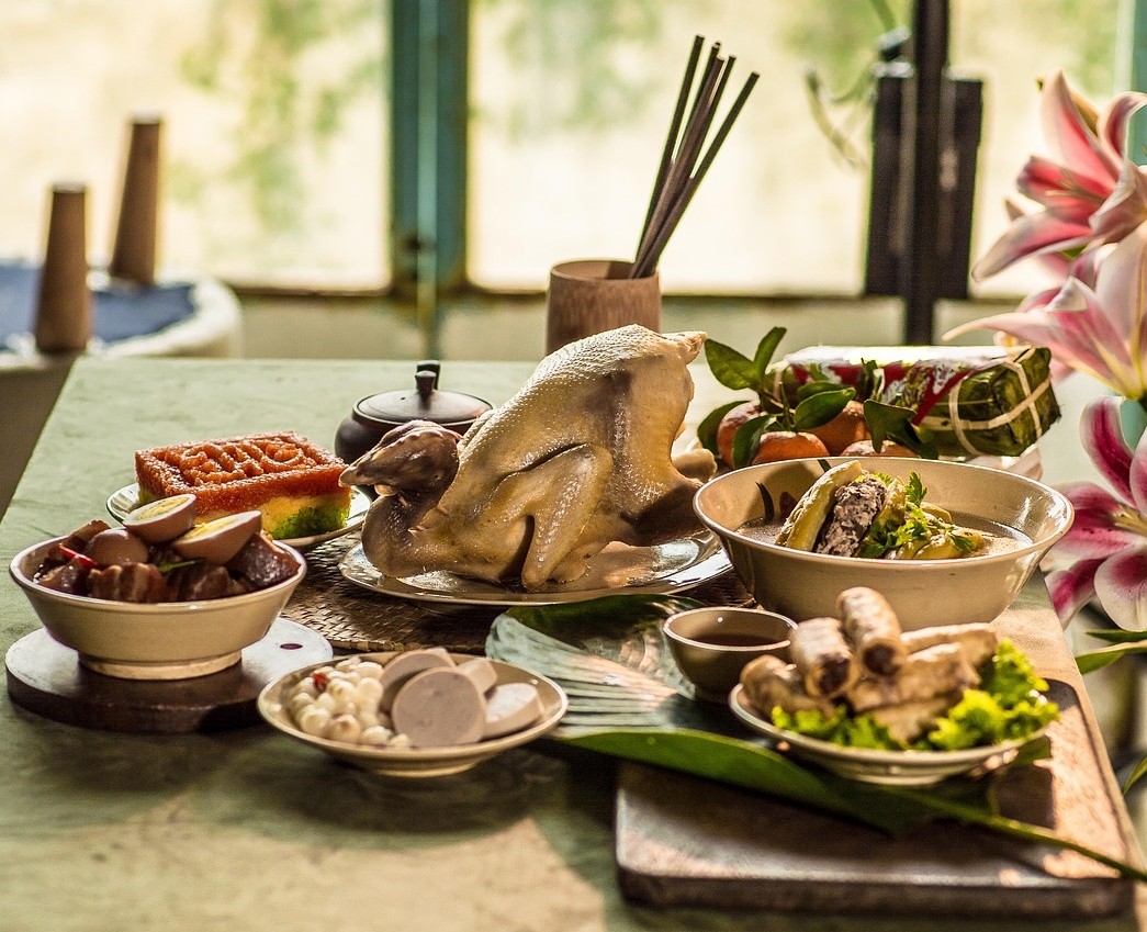 許多醫師、營養師分享如何處理,同時點名幾類食物不適合加熱再吃。示意圖。(Image by LONG PHAM/Pixabay)