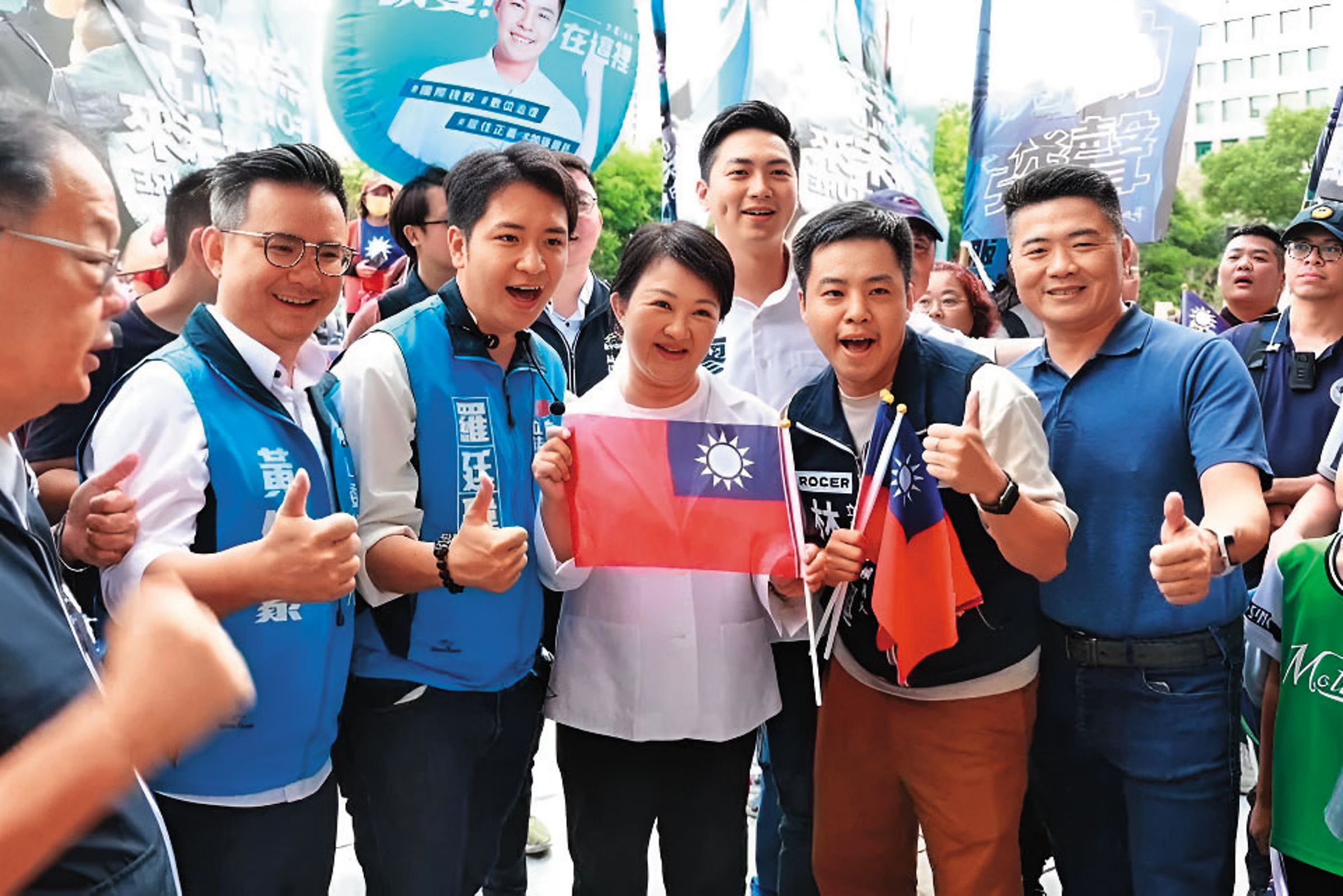 盧秀燕此次選舉在台中替藍營多拿下4席立委,被看好是2028年總統人選之一。(國民黨台中市黨部提供)