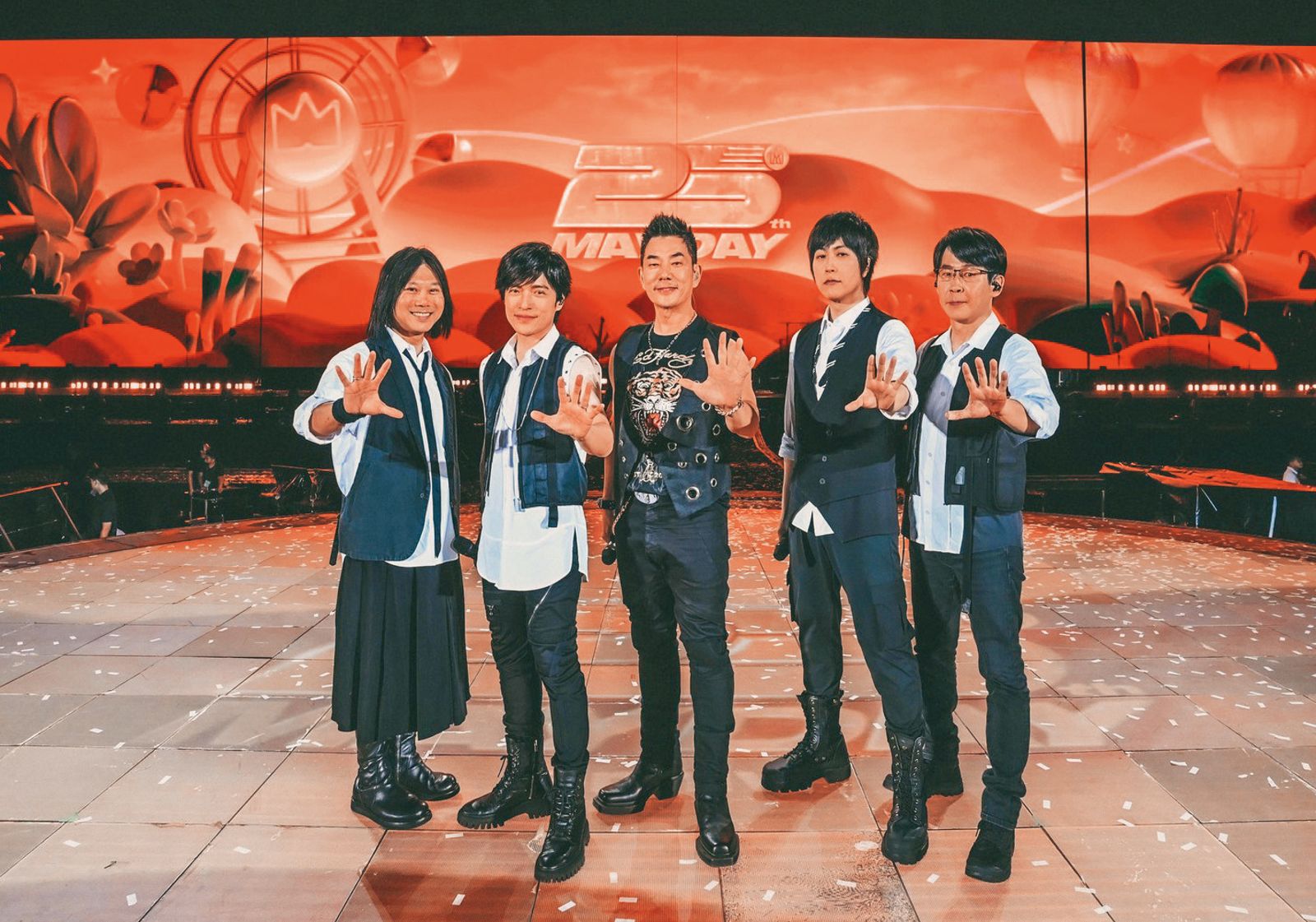 五月天石頭萌退3/石頭退團早有預兆?演唱會喊「若缺席請原諒」 阿信1句話逼哭五迷
